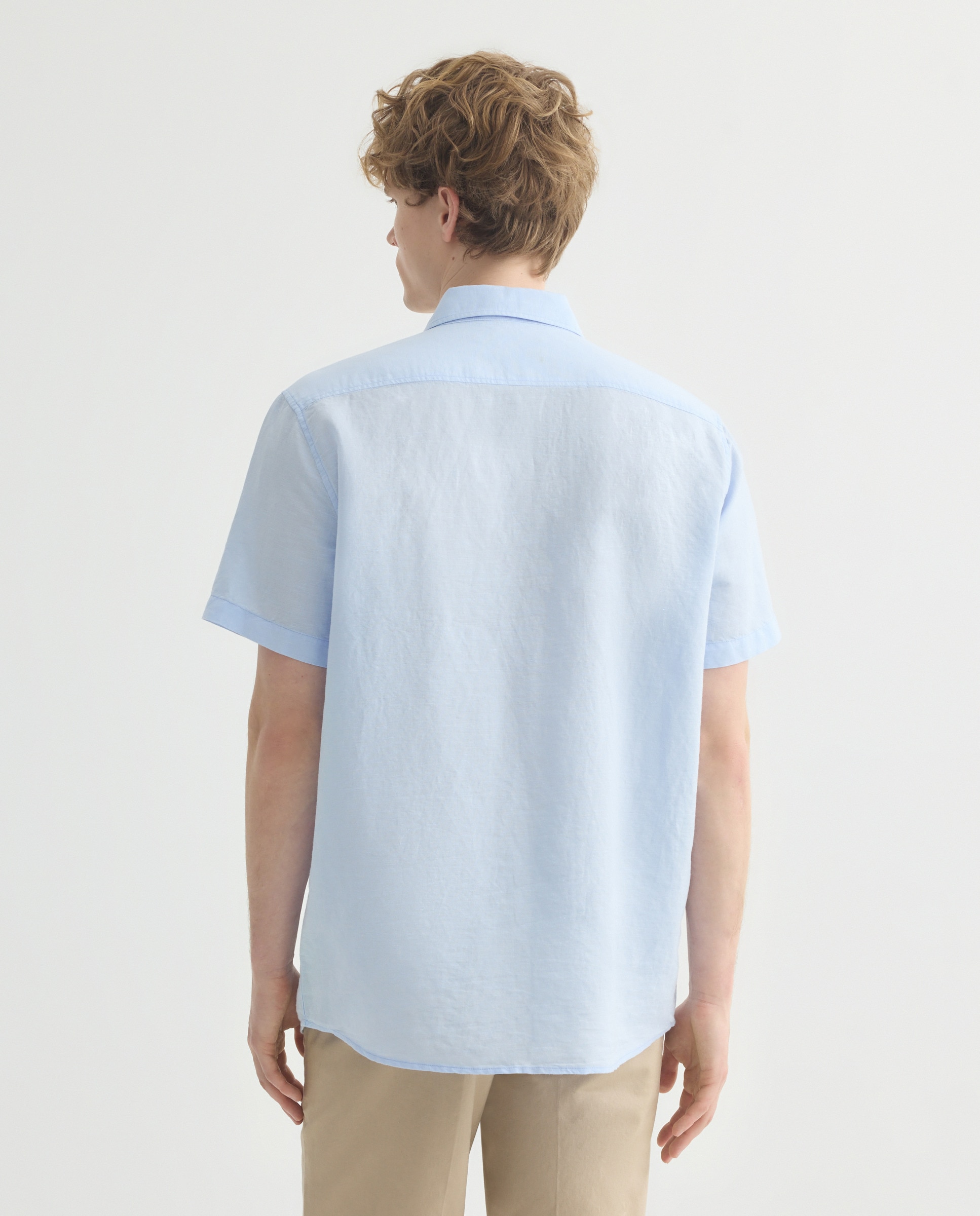 Camisa sport manga corta hombre con lino 410 Azul claro-3