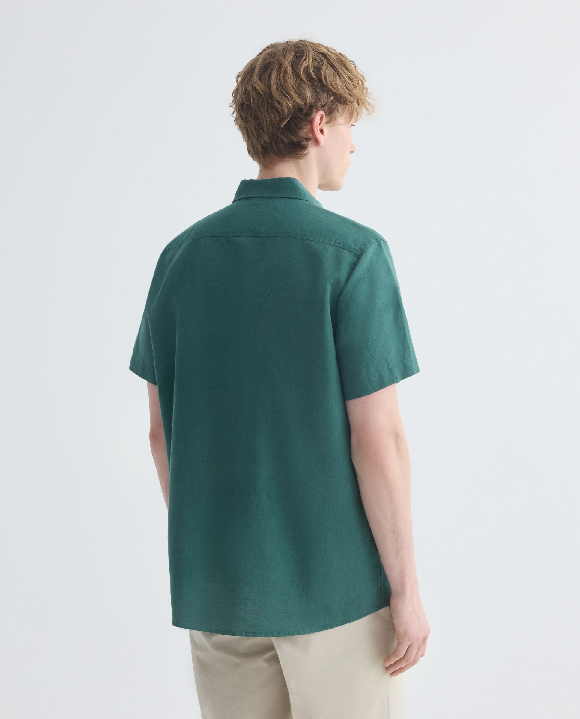 Camisa sport manga corta hombre con lino 500 VERDE-3