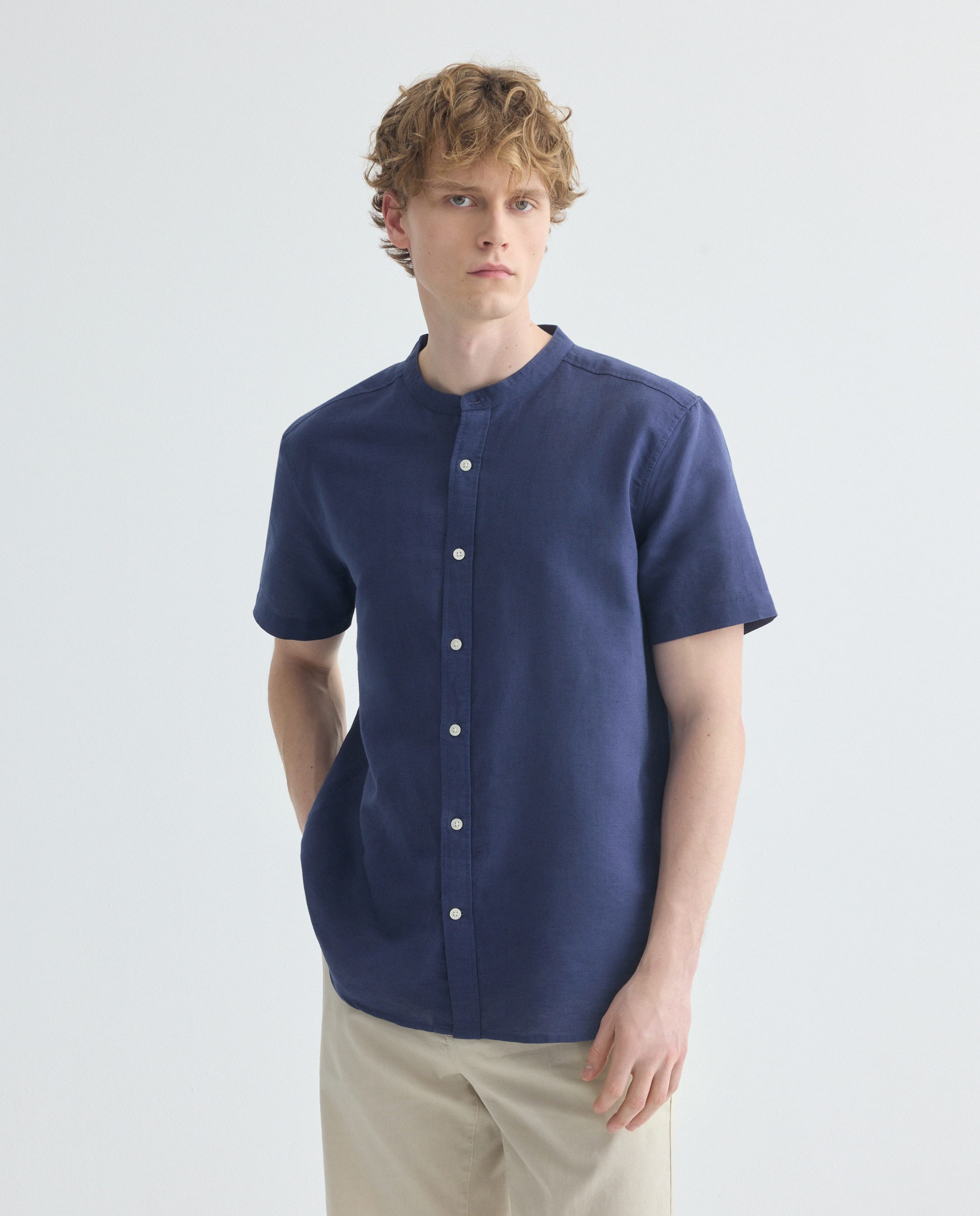 Imagen 0 de Camisa sport manga corta hombre con lino cuello mao