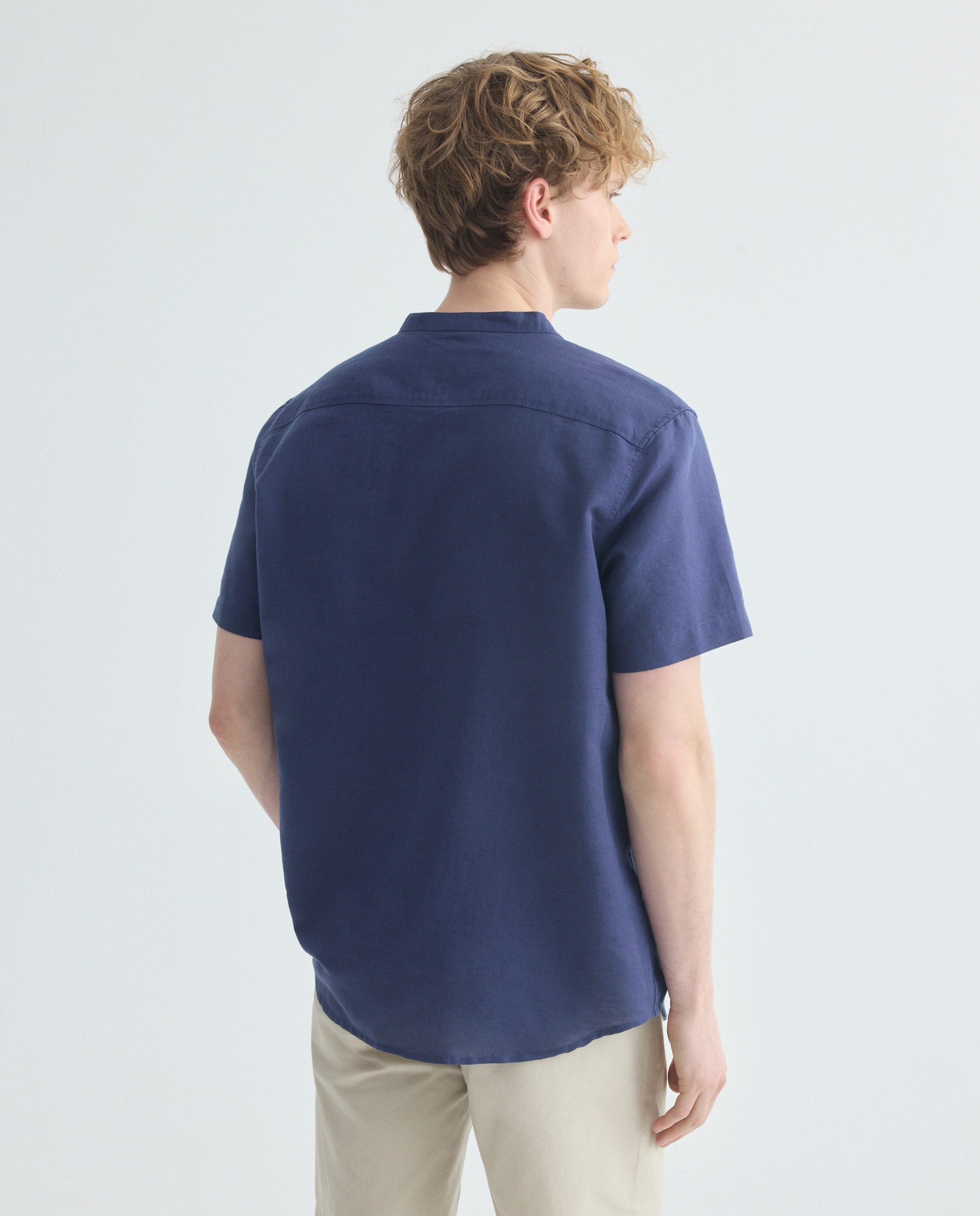 Camisa sport manga corta hombre con lino cuello mao Azul marino-3