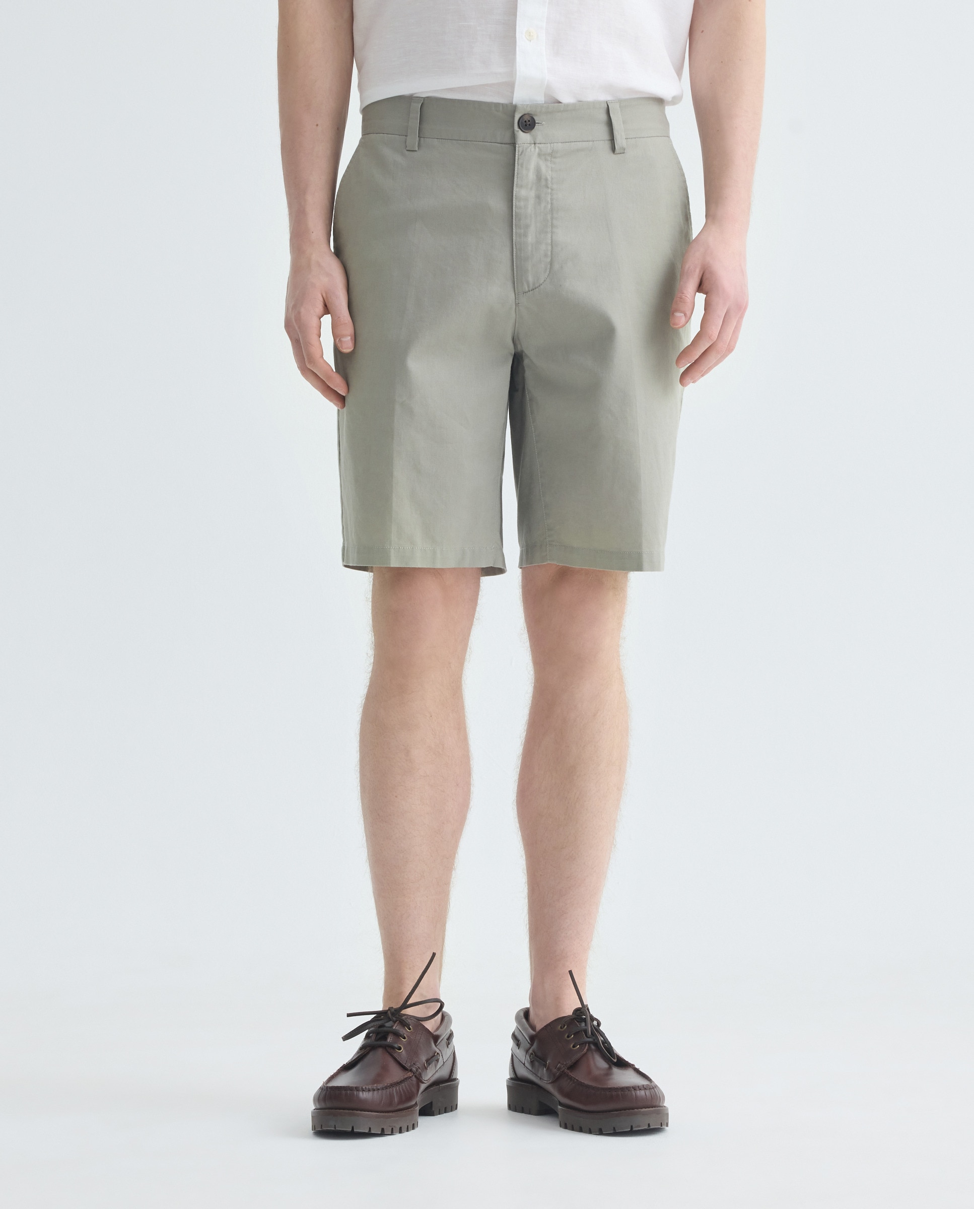 Bermuda hombre chino con lino Visón oscuro-2