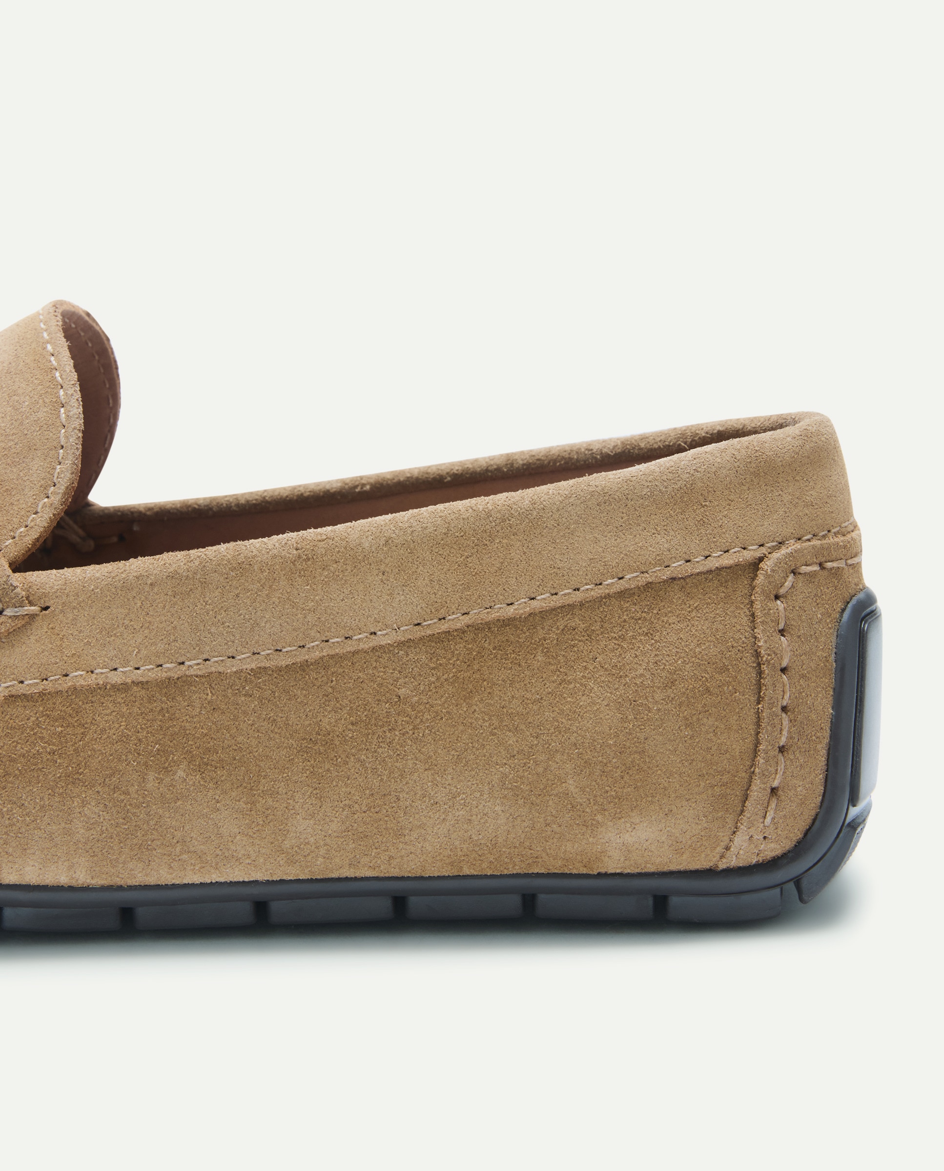 Mocasín antifaz de hombre de serraje con piso de goma 730 Camel-5