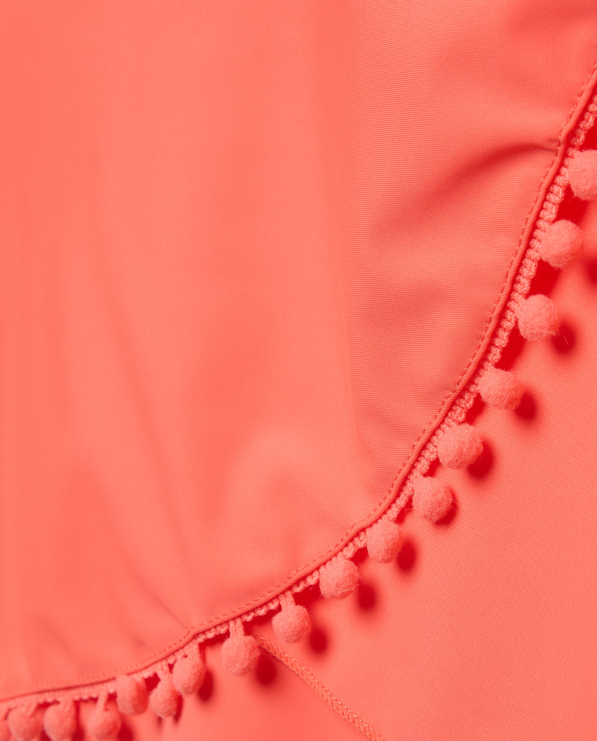 Páreo Tipo Saia com Bolinhas 600 Vermelho-5