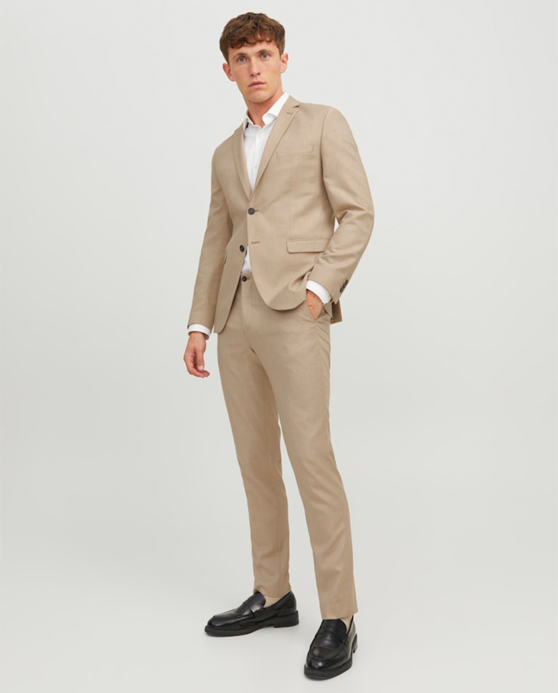 Imagen 0 de Pantalón de hombre negro slim Beige