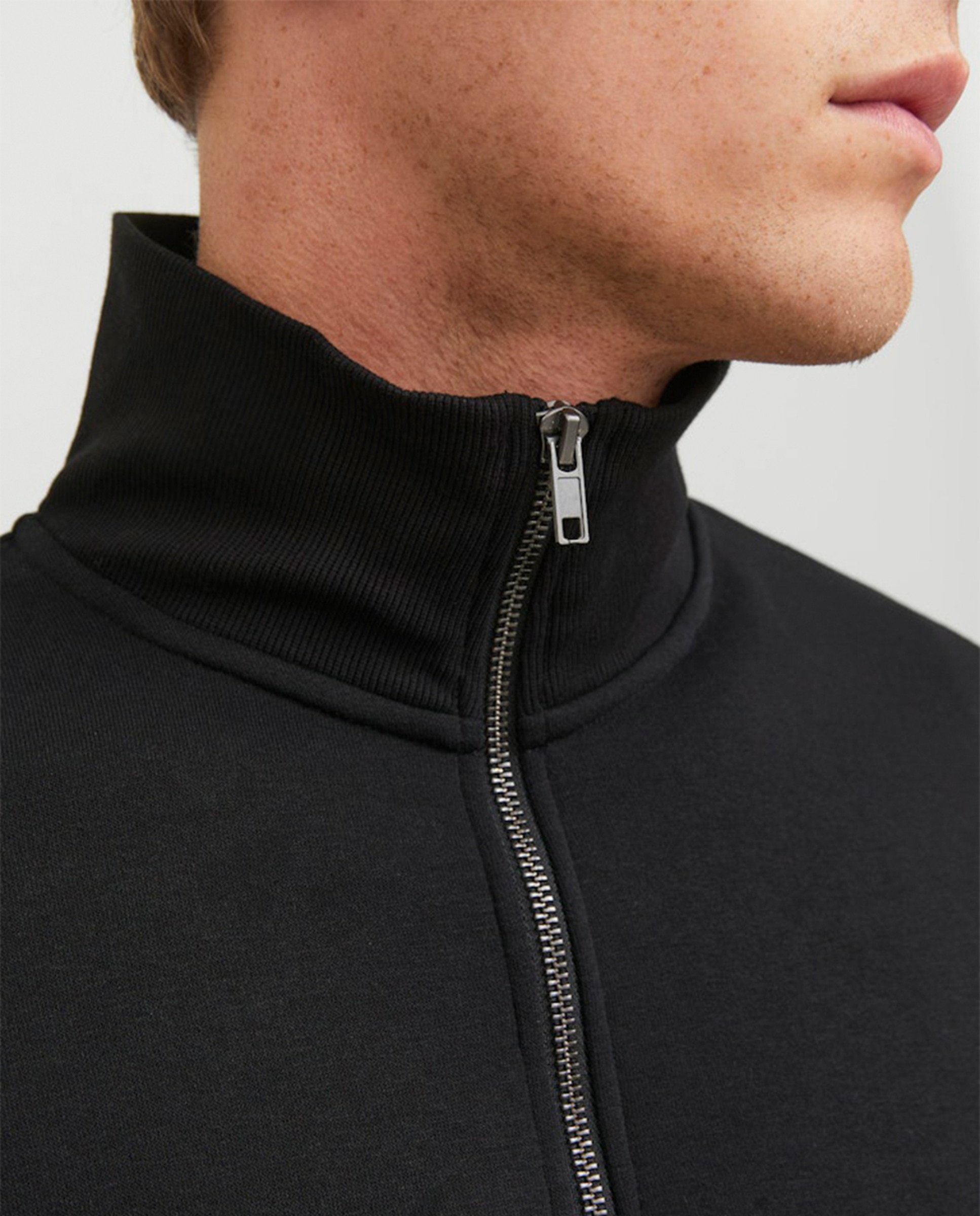 Sweatshirt com Gola Alta e Fecho de Correr Preto-3
