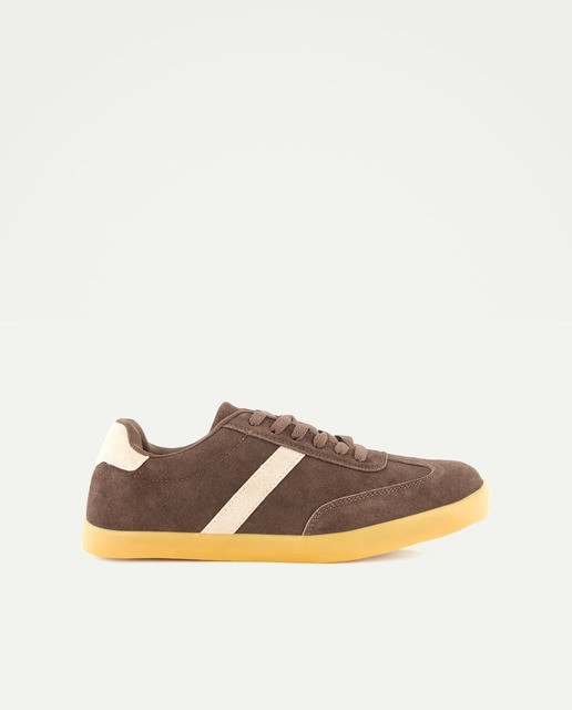 Imagen 0 de Deportivo cordones de piel serraje con piso de goma