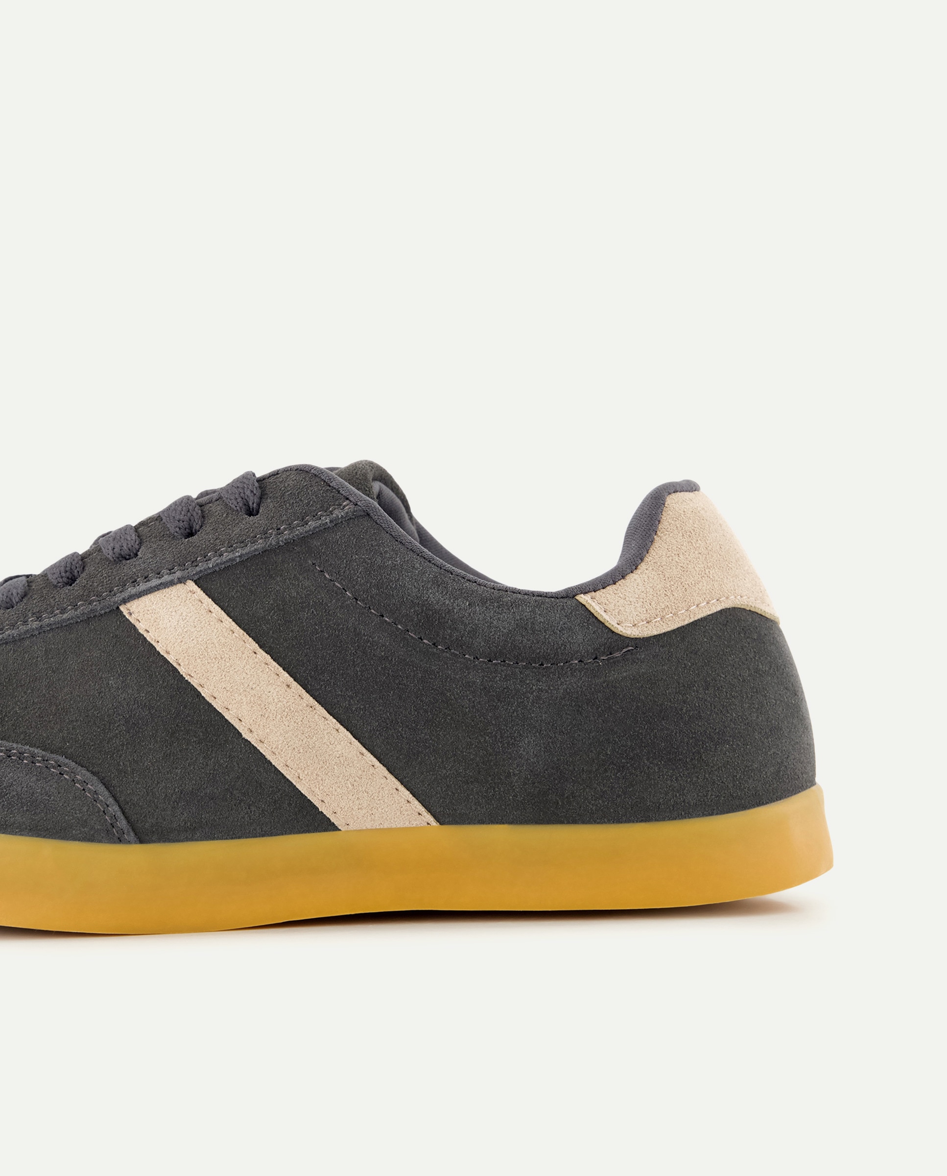 Deportivo cordones de hombre de serraje con piso de goma 820 Gris medio-5