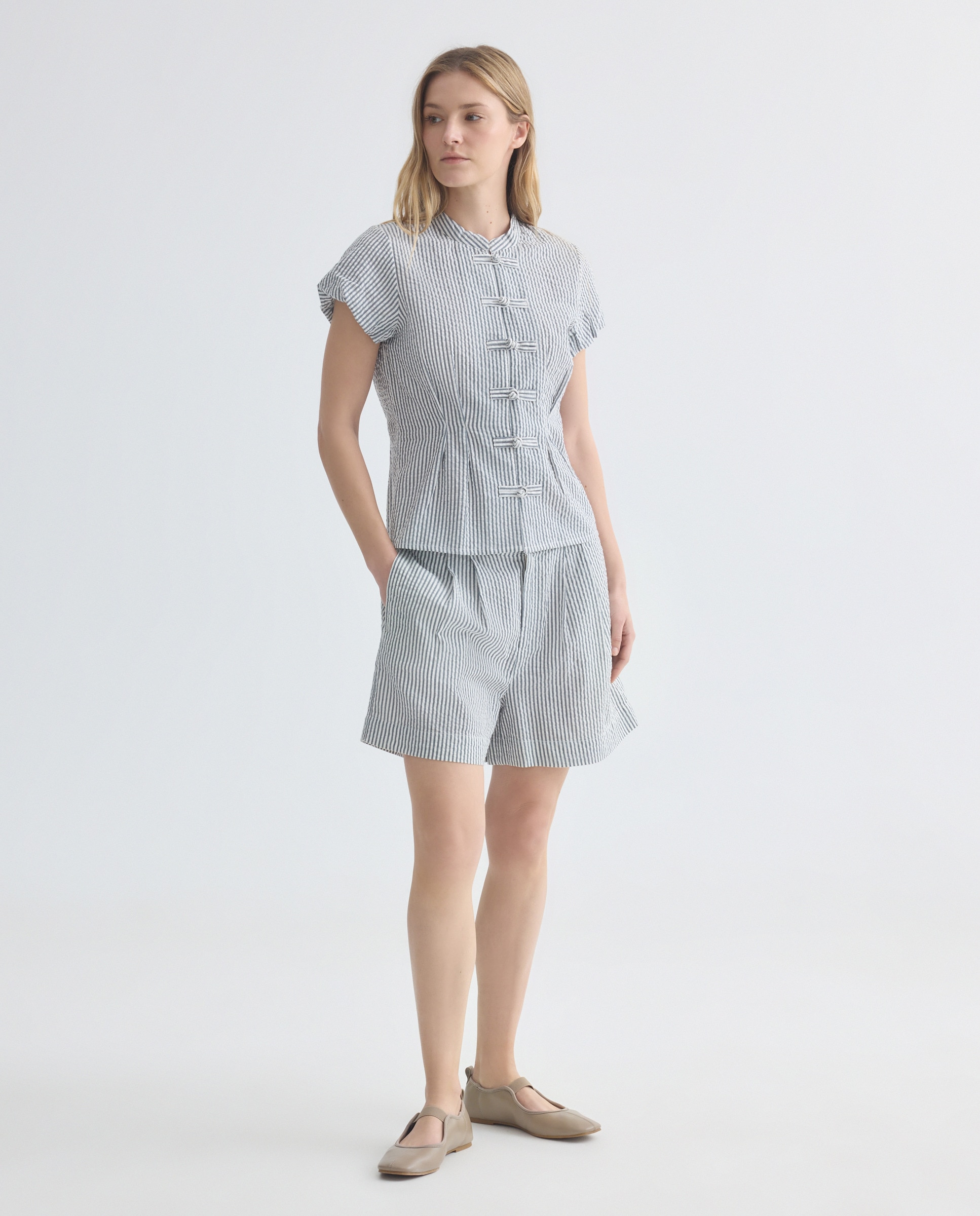 Blusa de mujer de rayas total look Negro-2