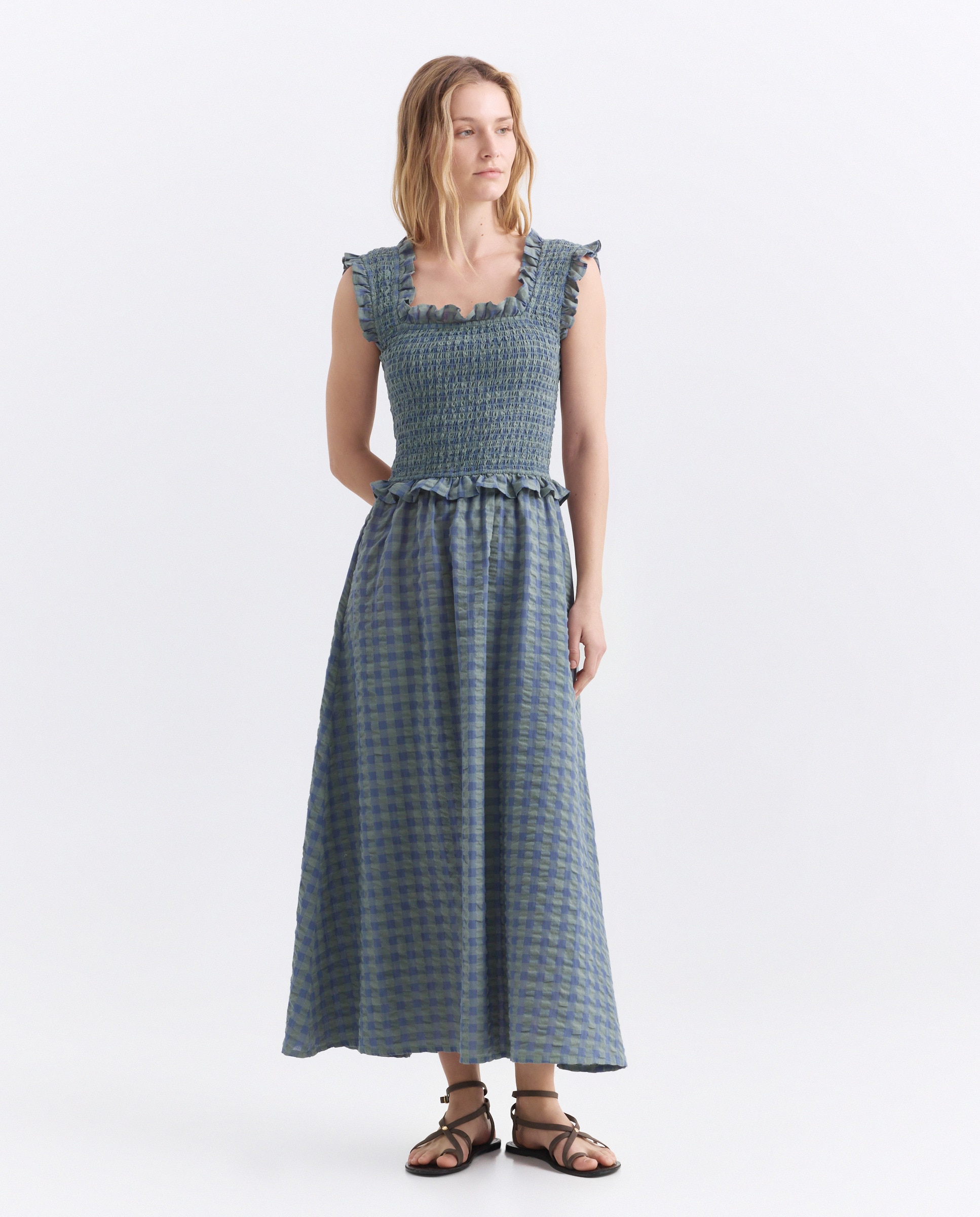 Imagen 0 de Vestido de mujer de cuadros fruncido