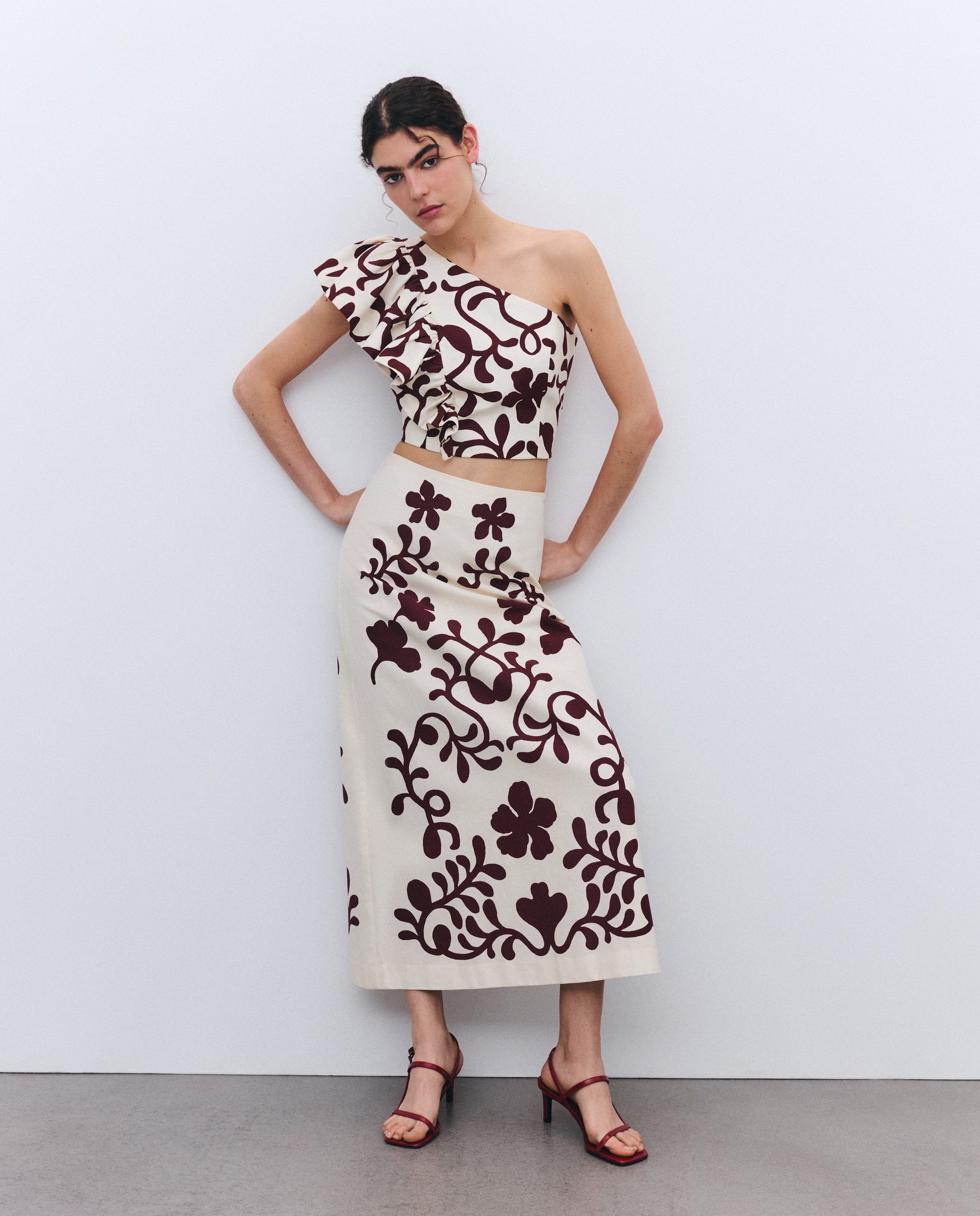 Saia Midi Estampada com Linho Vermelho-1