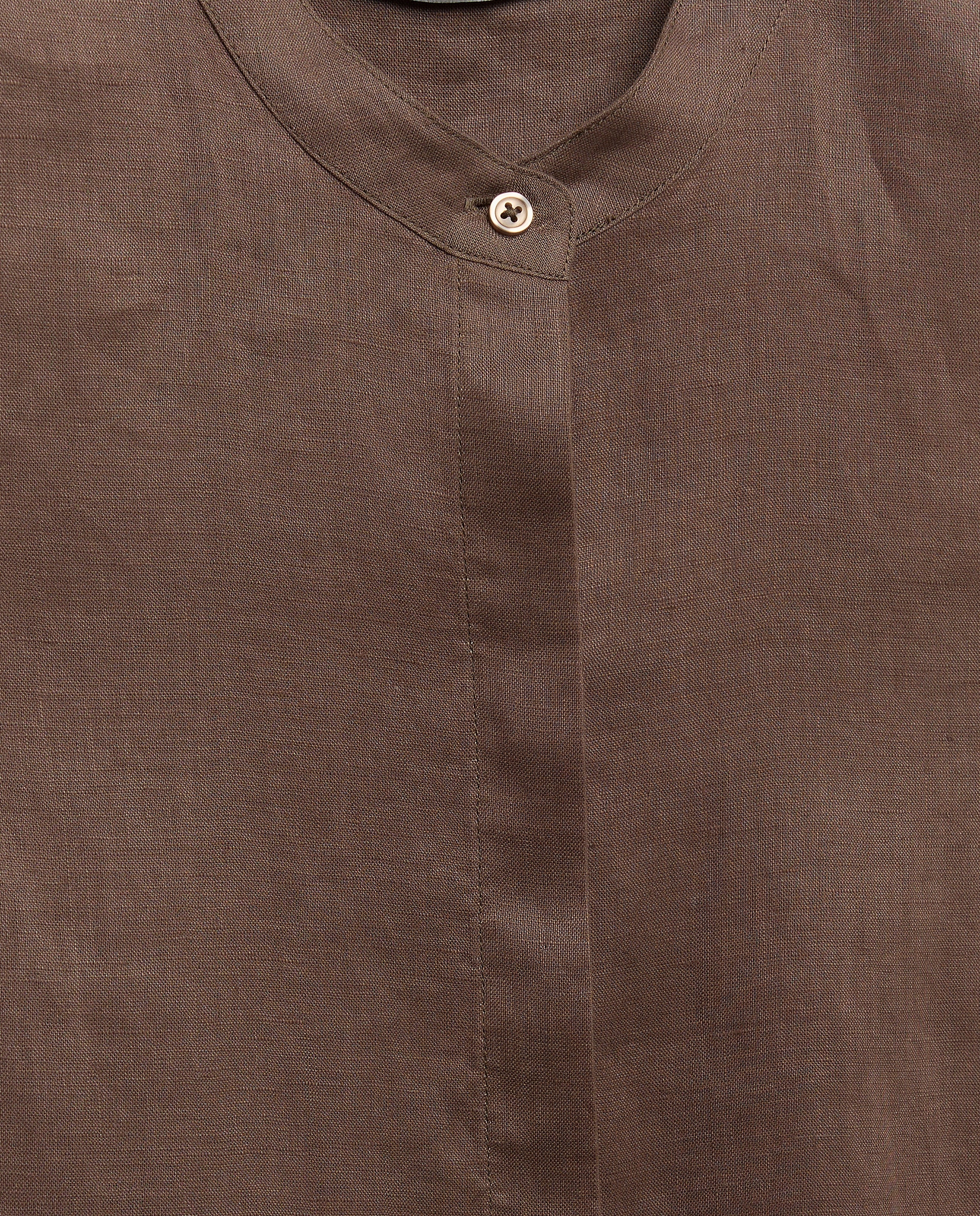 Blusa de Ganga Light com Manga Curta e Gola à Padre 520 Caqui-5