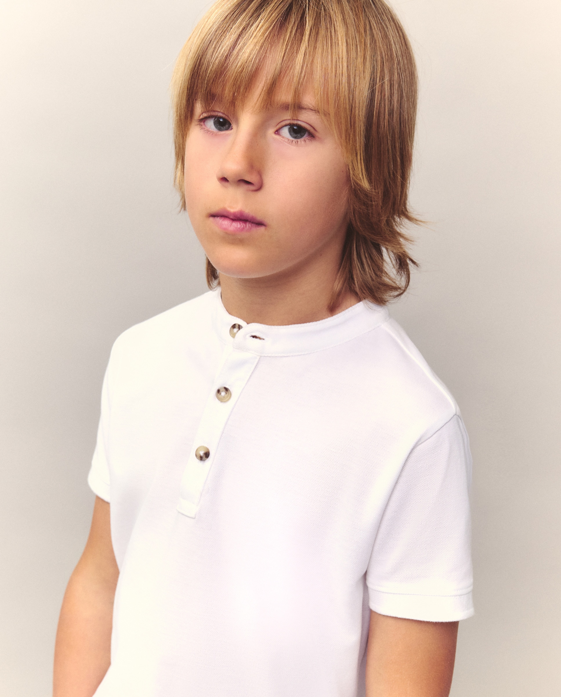 Polo com Manga Curta e Gola à Padre Branco-1