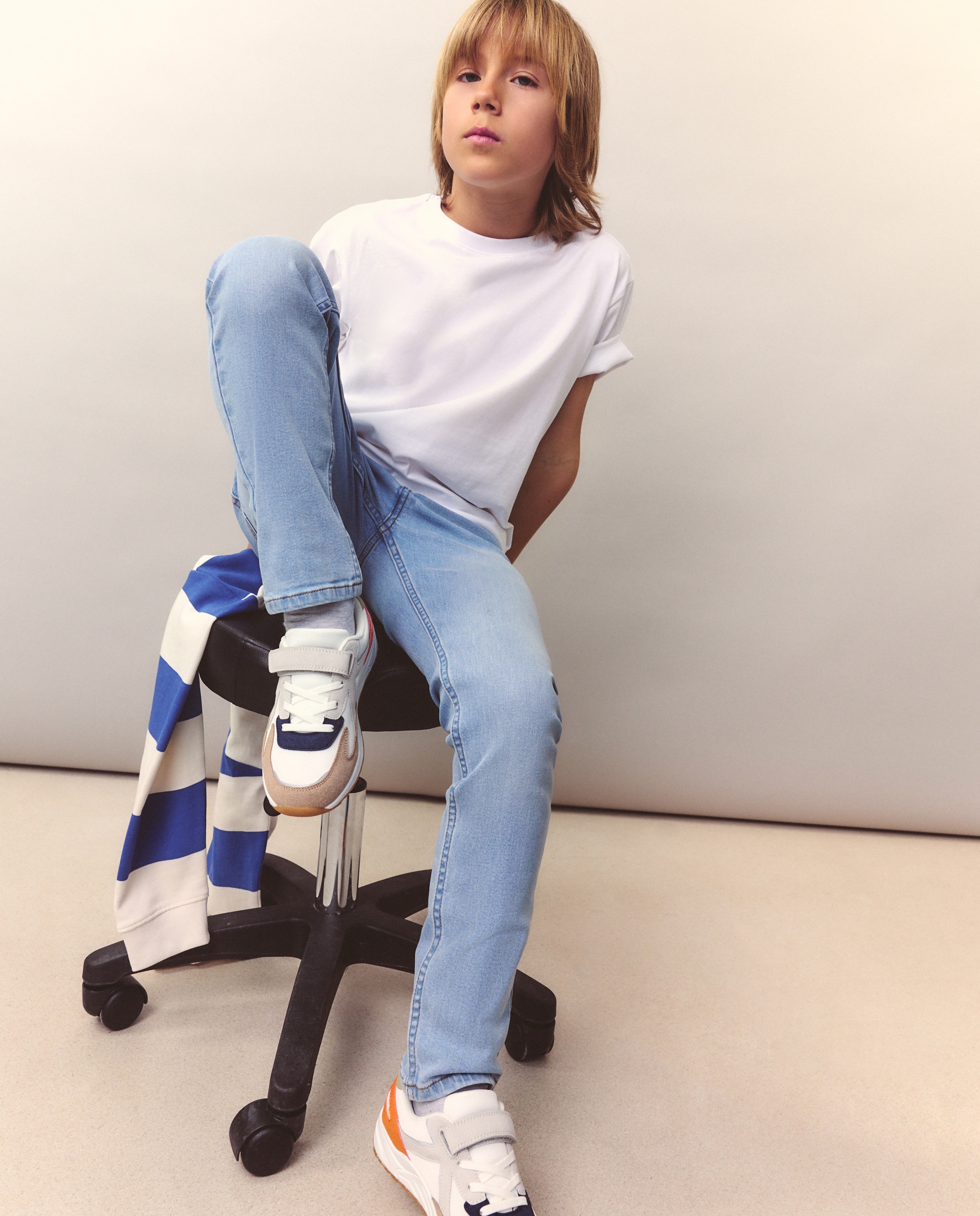 Imagem 0 de Jeans skinny de menino
