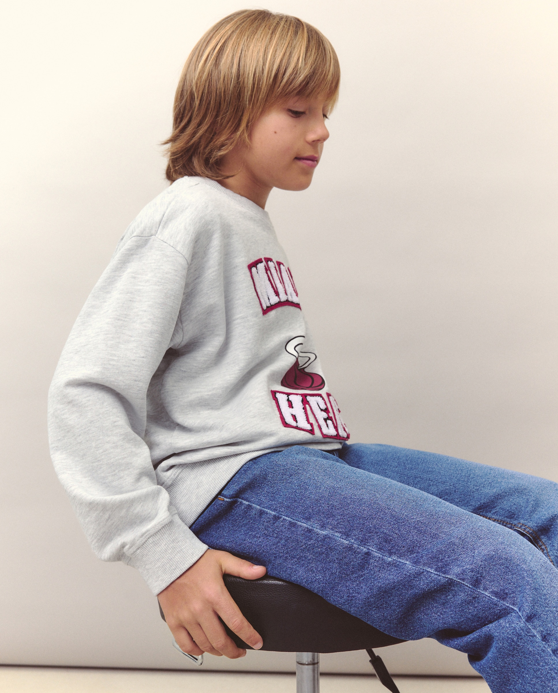 Imagem 0 de Sweatshirt Fechada com Estampado NBA