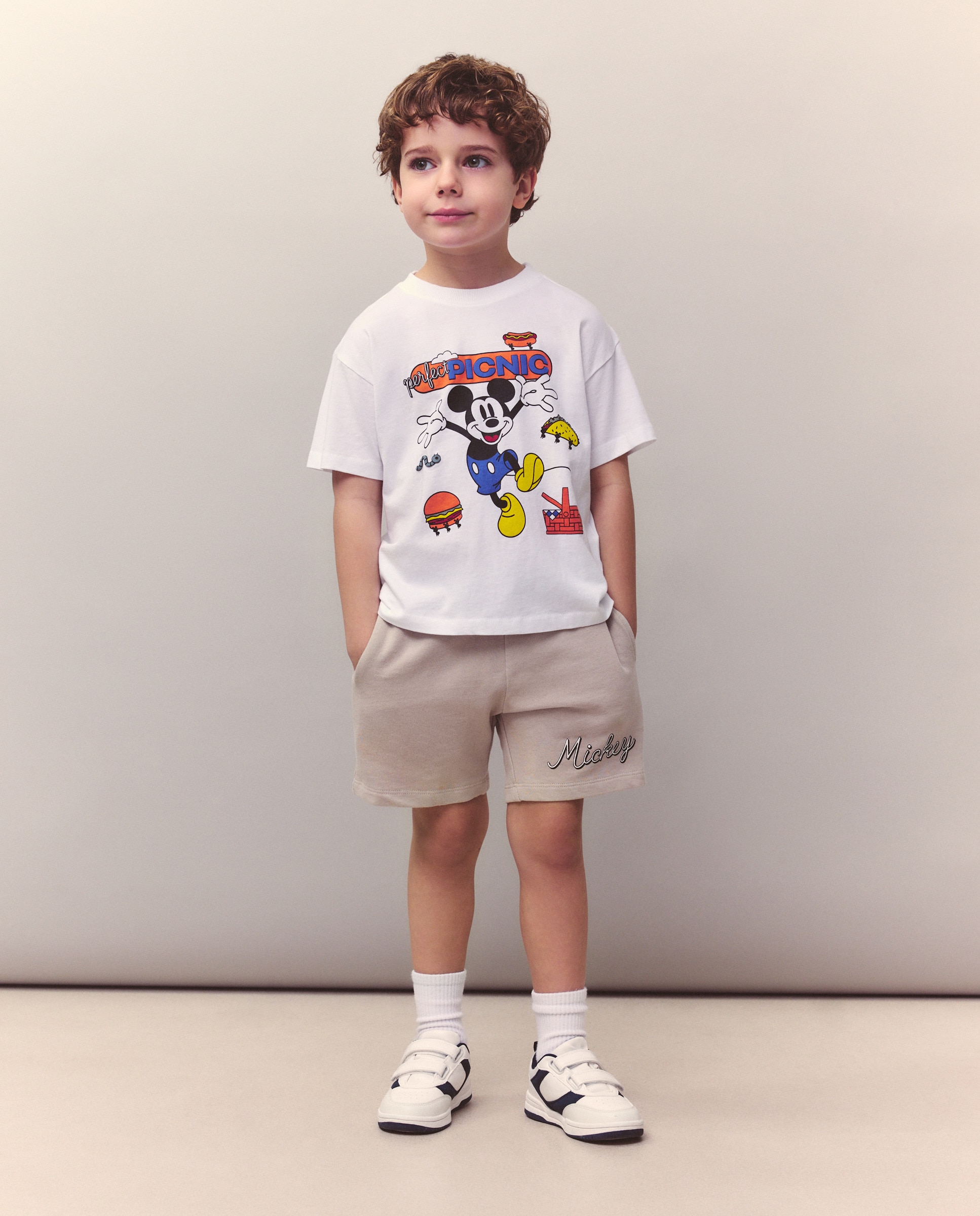 Imagem 0 de Conjunto Curto de 2 Peças com Estampado Mickey