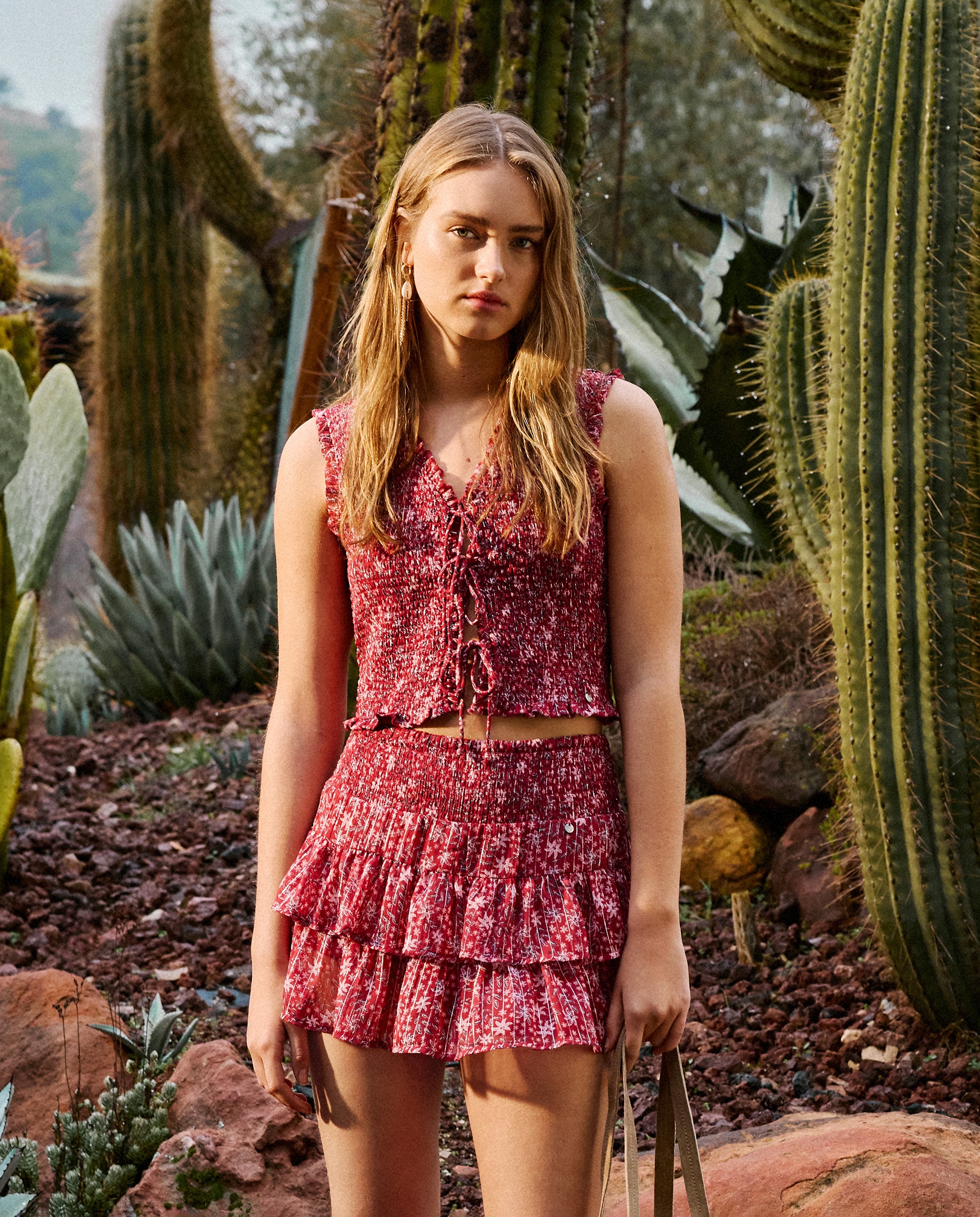 Imagem 0 de Top de Chiffon com Laços e Estampado