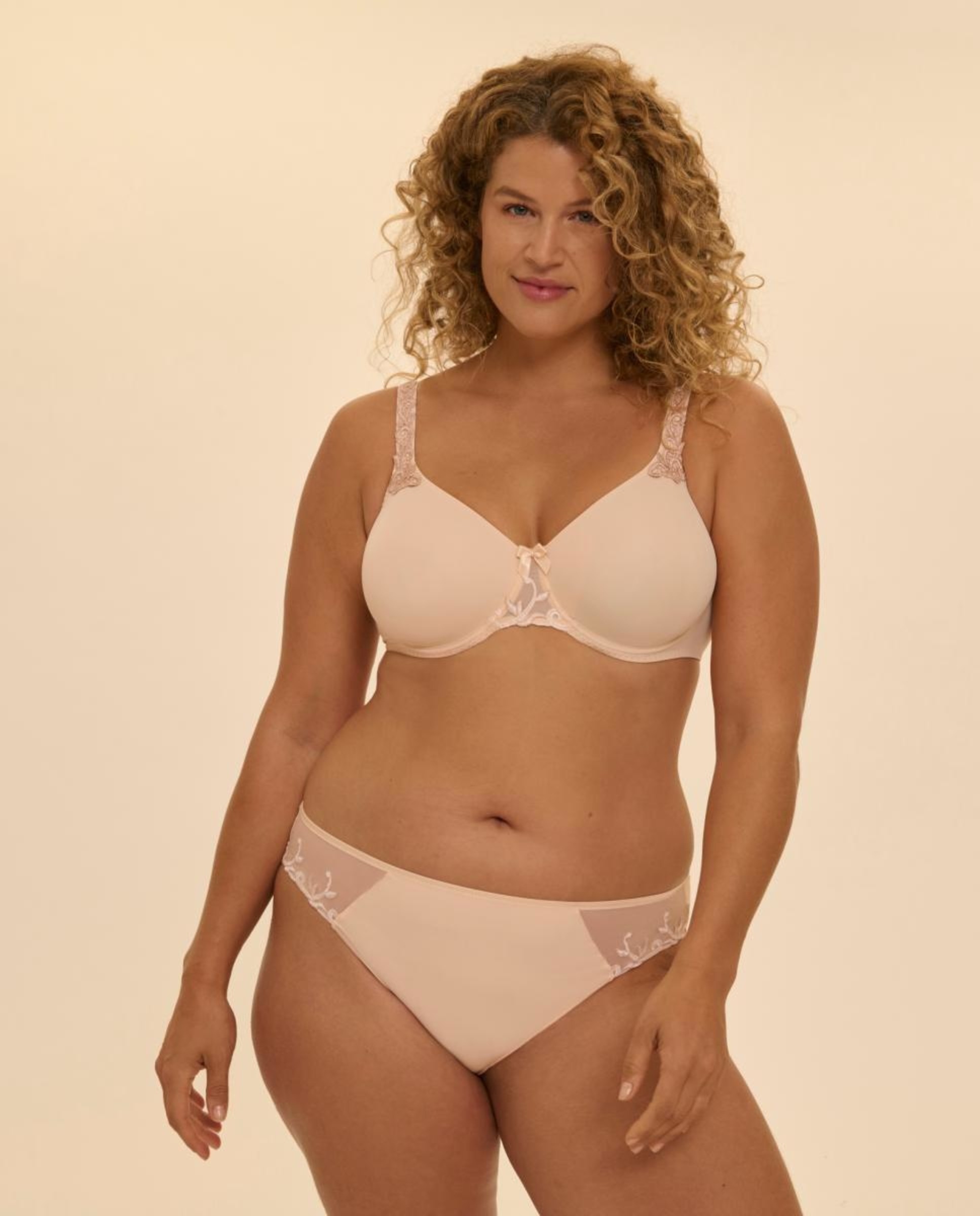 Soutien Andora Simone Pérèle plus size com aro Bege-5