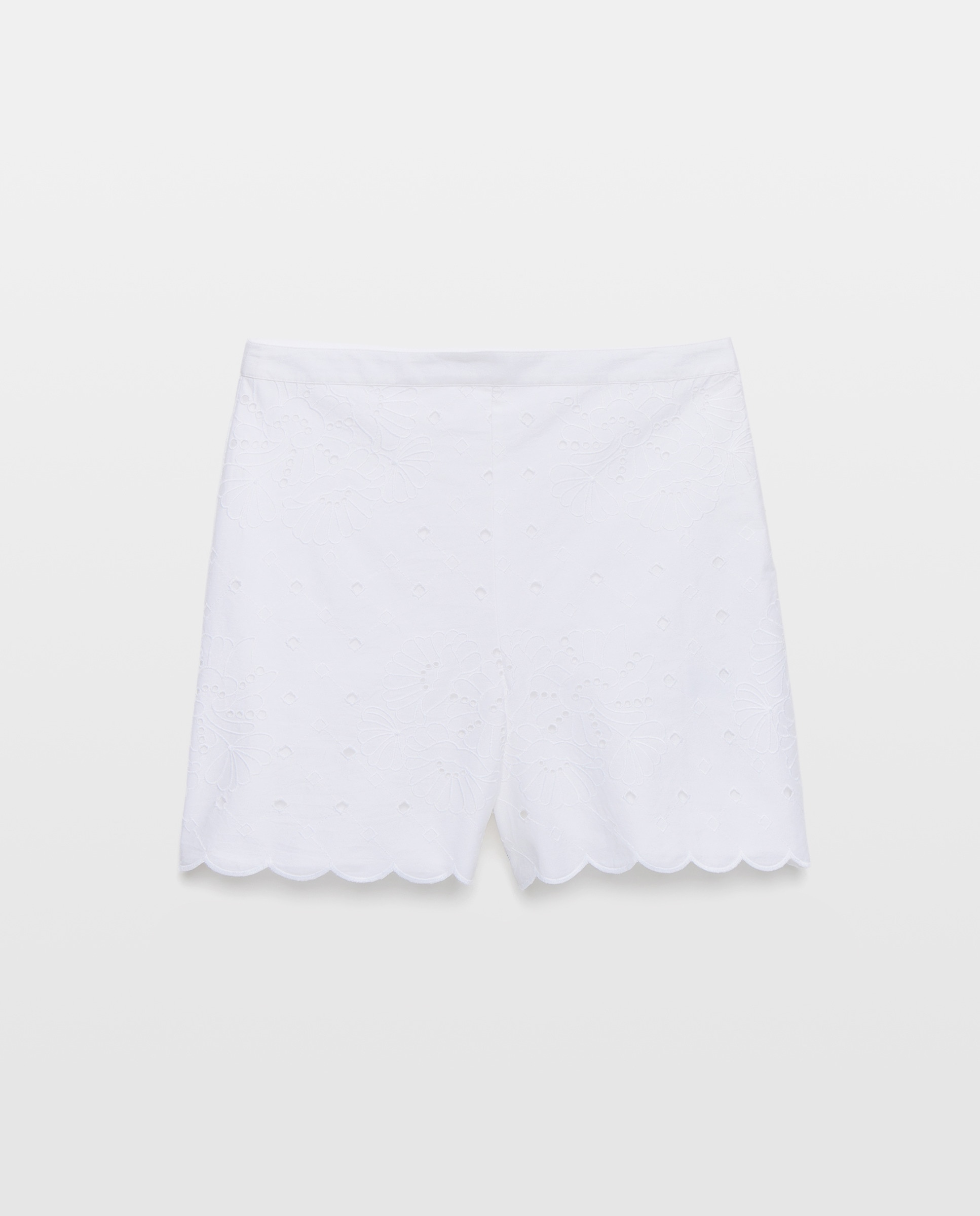 Imagem 0 de Bermudas lisas