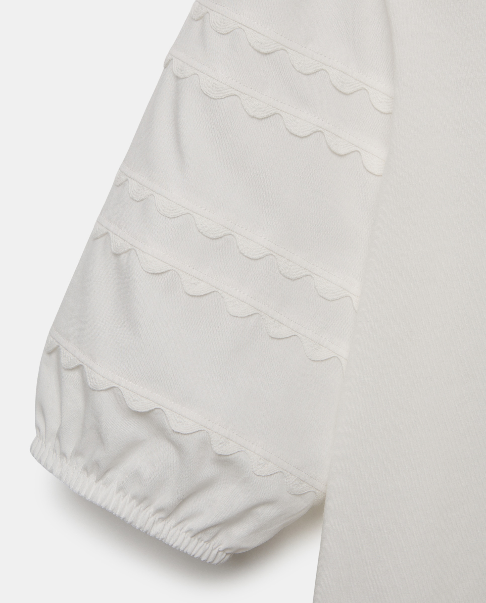 Camiseta de mujer cuello caja manga farol con detalles Blanco-5