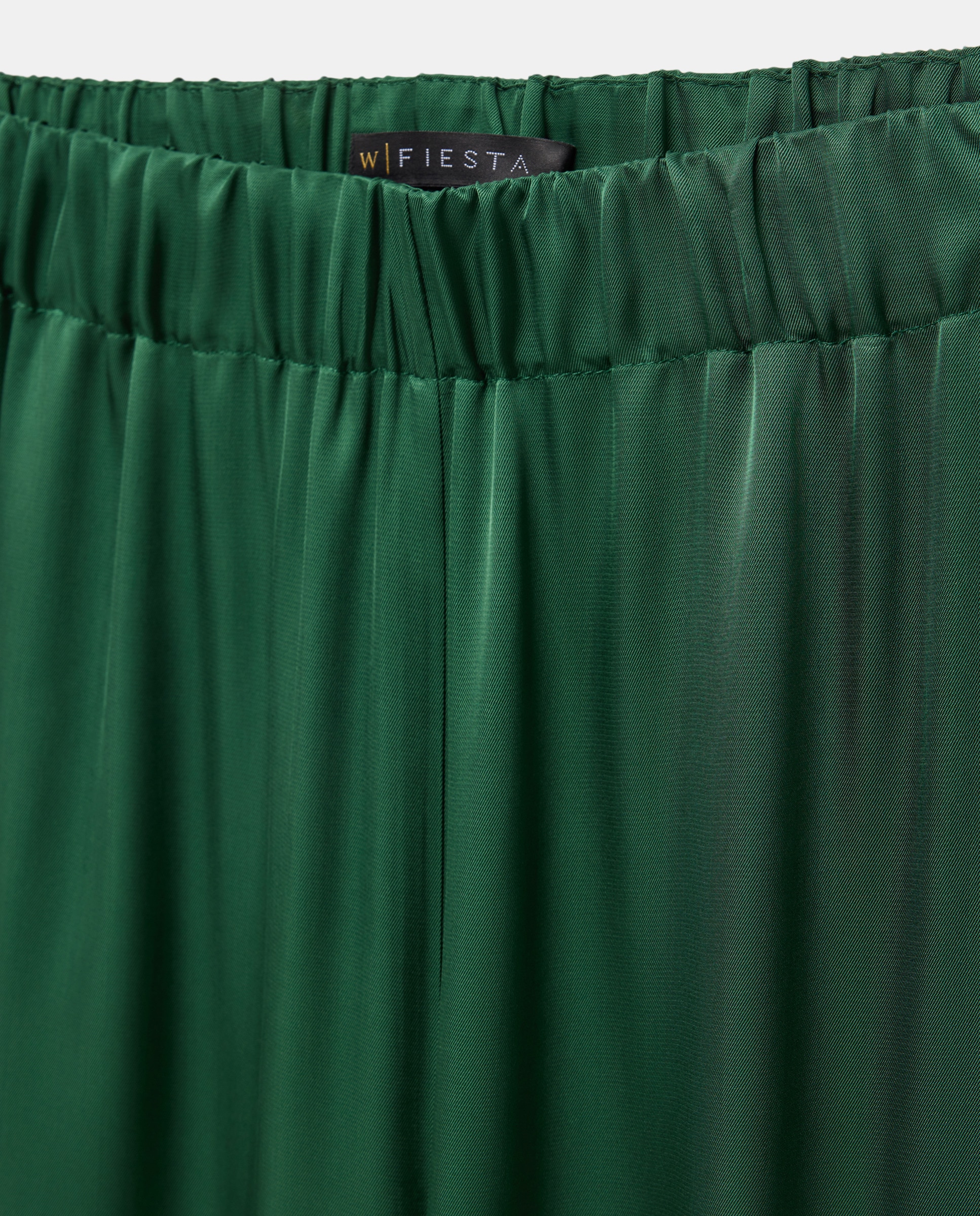 Conjunto de Duas Peças com Colarinho de Polo e Mangas Bordadas Verde-7