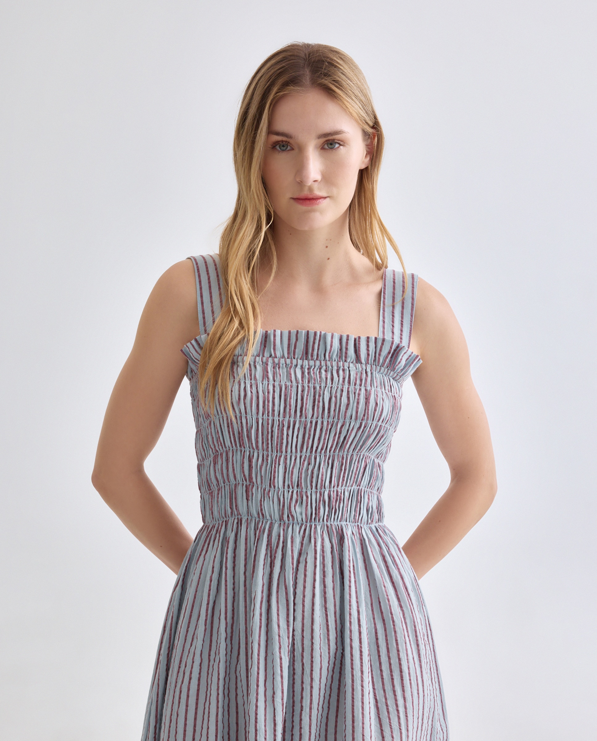 Vestido de mujer con pechera fruncida de rayas Rosa-2