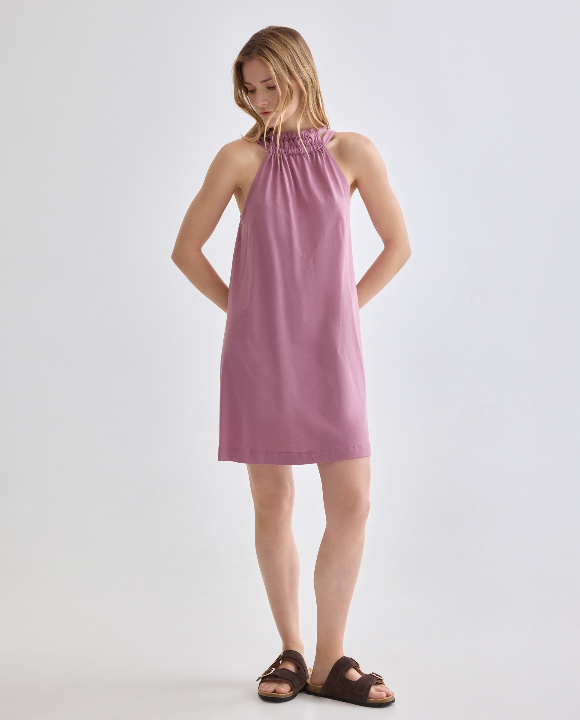 Imagen 0 de Vestido básico de mujer cuello halter liso