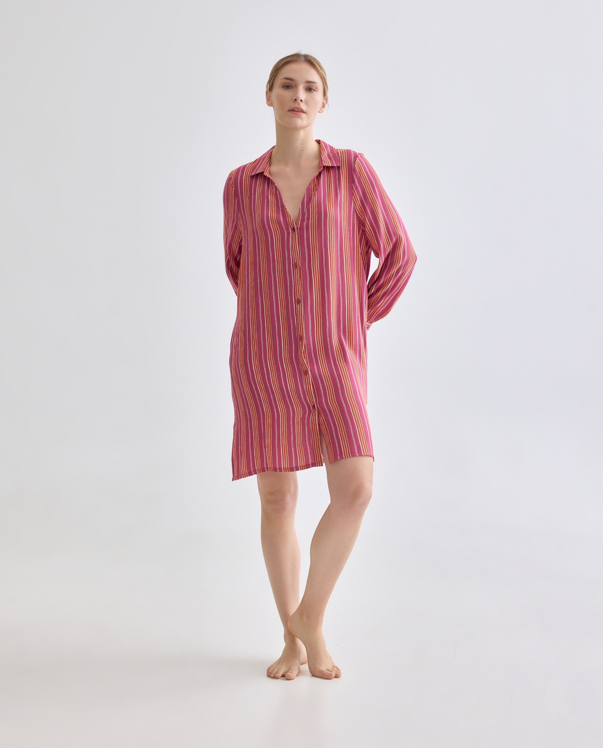 Imagen 0 de Caftán mujer camisero estampado