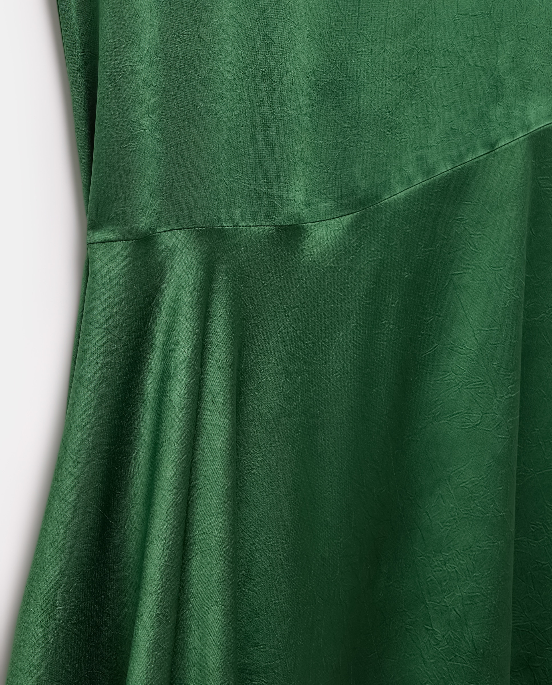 Vestido sin mangas de satén crinkle - Couchel - Verde Verde-5