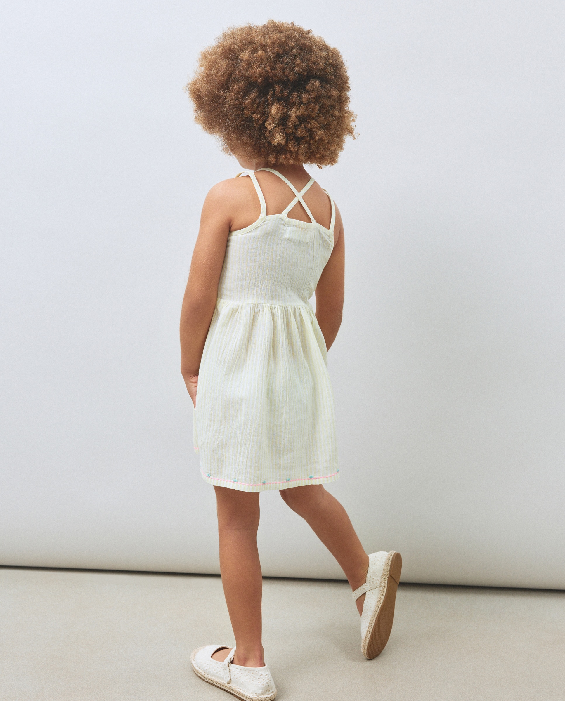 Vestido de Alças com Elásticos no Peito e Bordado Kids El Corte Inglés Amarelo-3