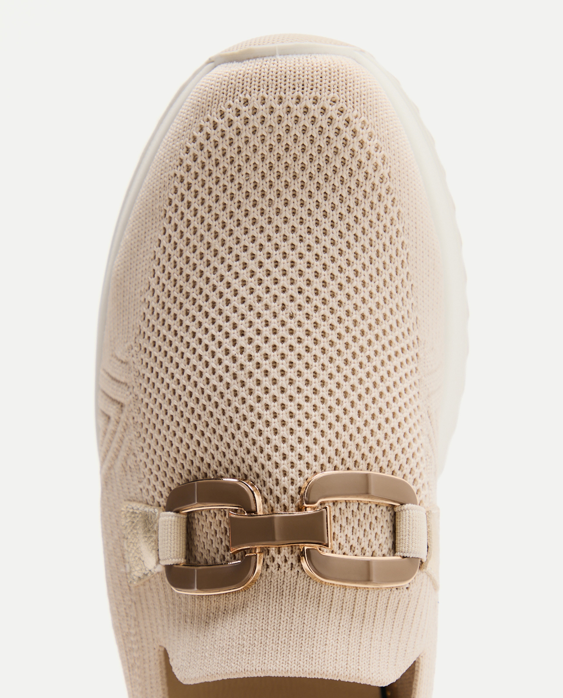 Sapatilhas com Adorno de Licra Bege-4