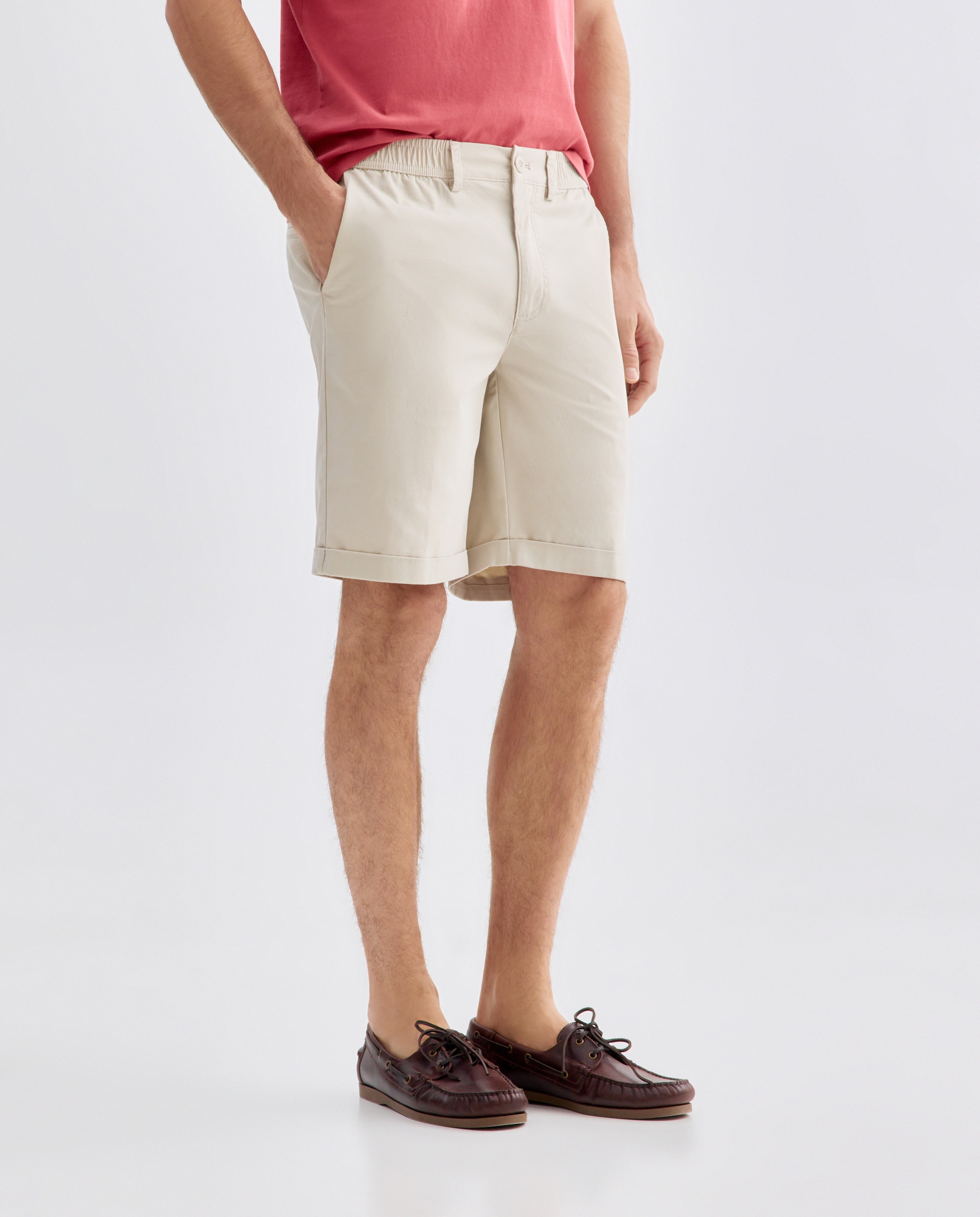 Bermuda hombre chino con goma Visón claro-2