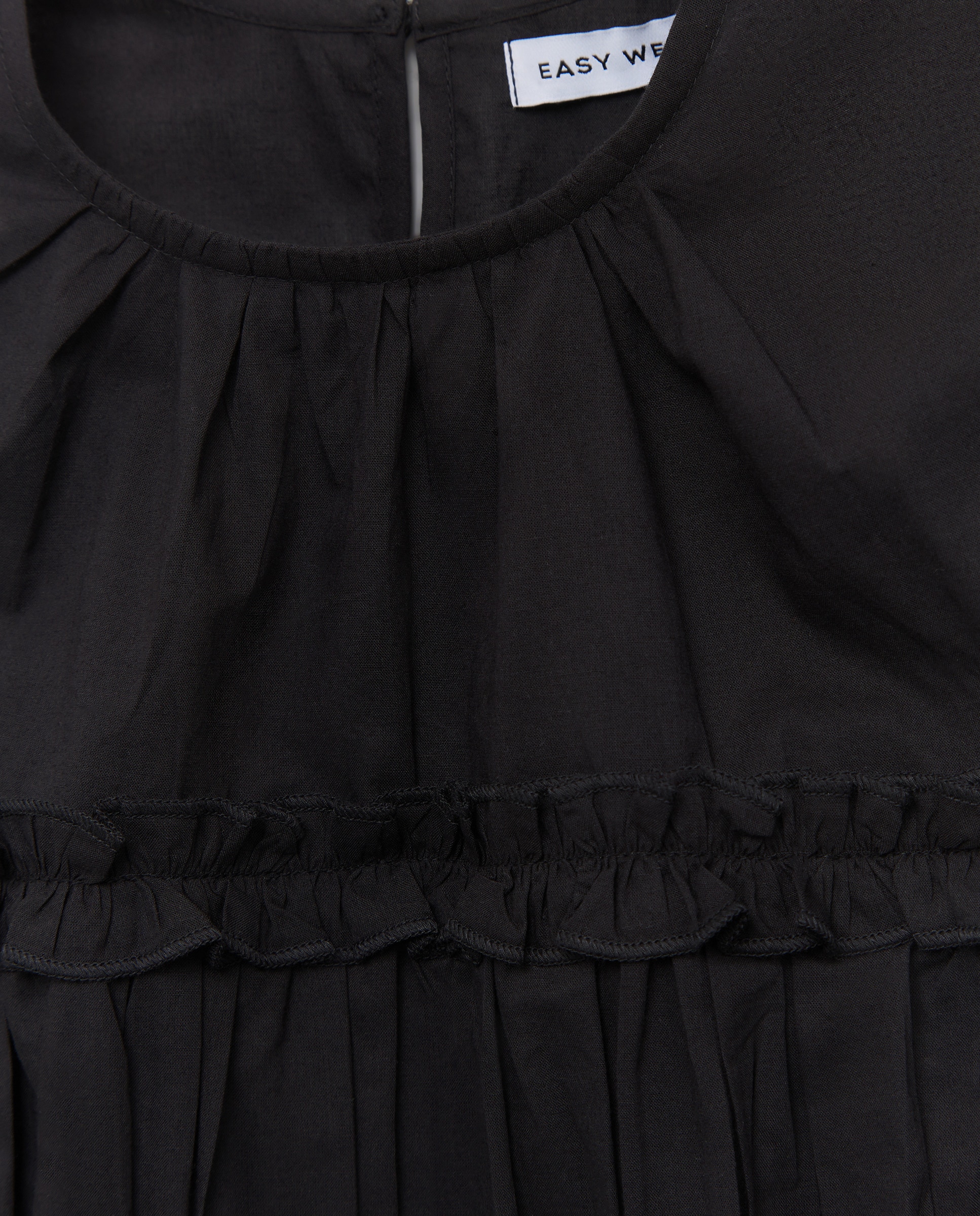 Top Liso sem Mangas Preto-6