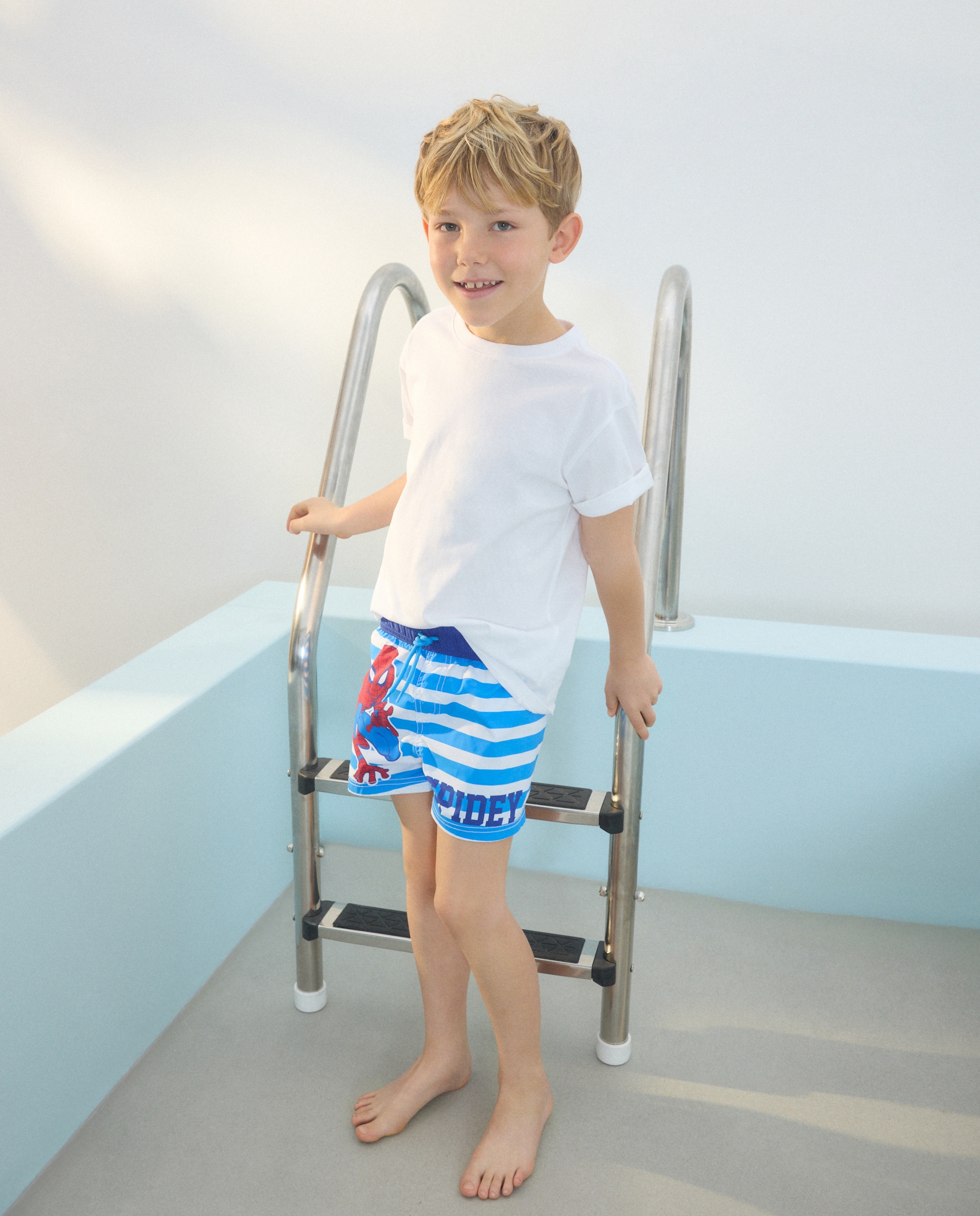 Imagem 0 de Bermudas da Licença Homem-Aranha