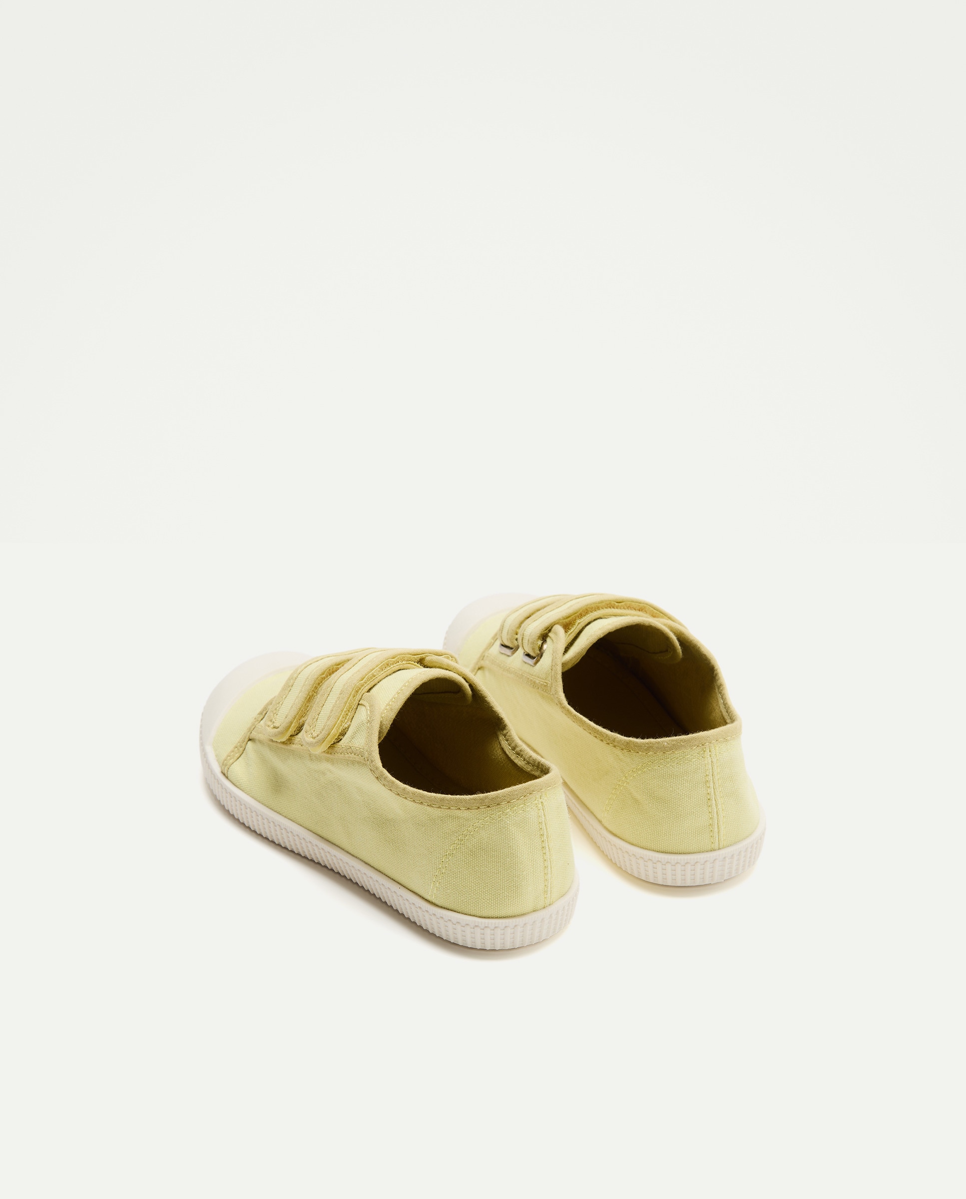 Lona infantil contrastes con velcro suela flexible Pistacho-3