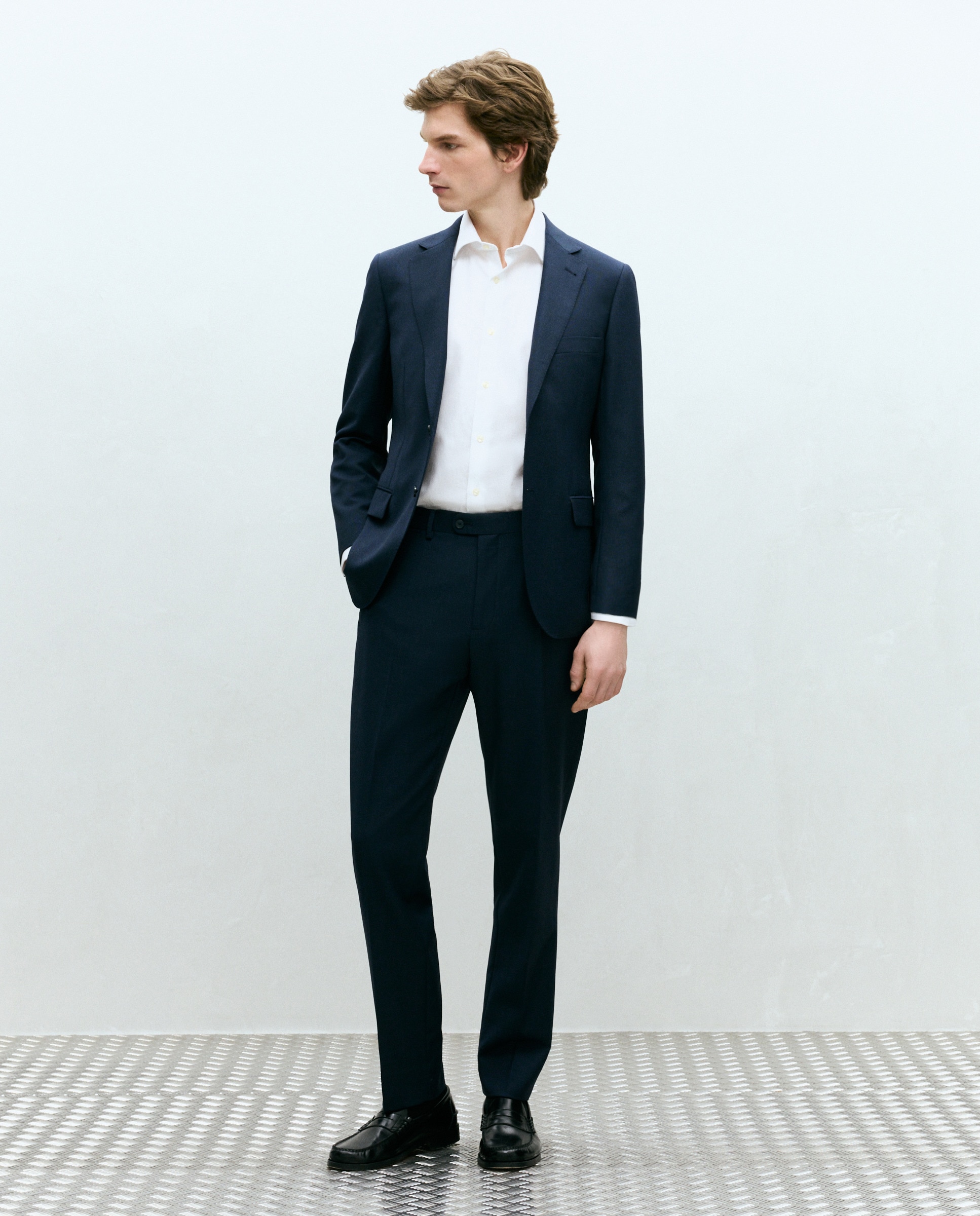 Camisa Formal Regular com Manga Comprida e Micro Padrão Espinha de Peixe - Branco Branco-2