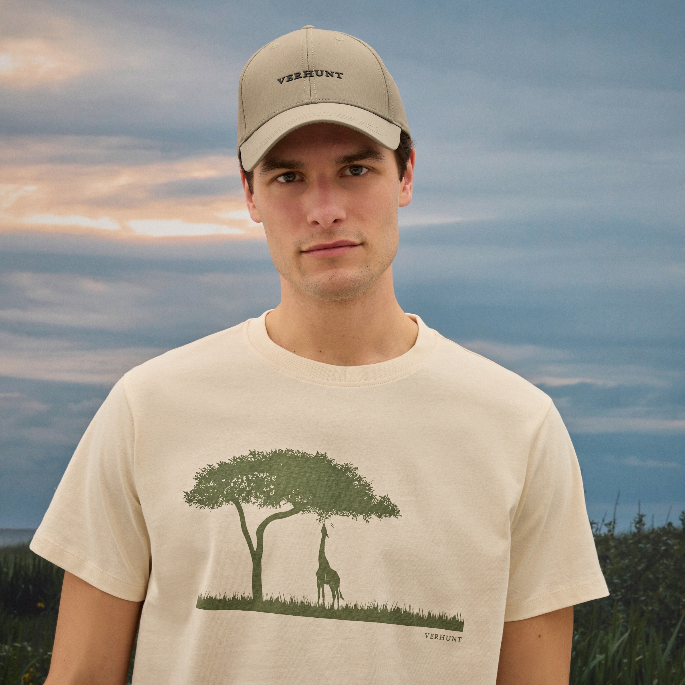 T-shirt de Algodão Estampada de Homem Bege-claro-4