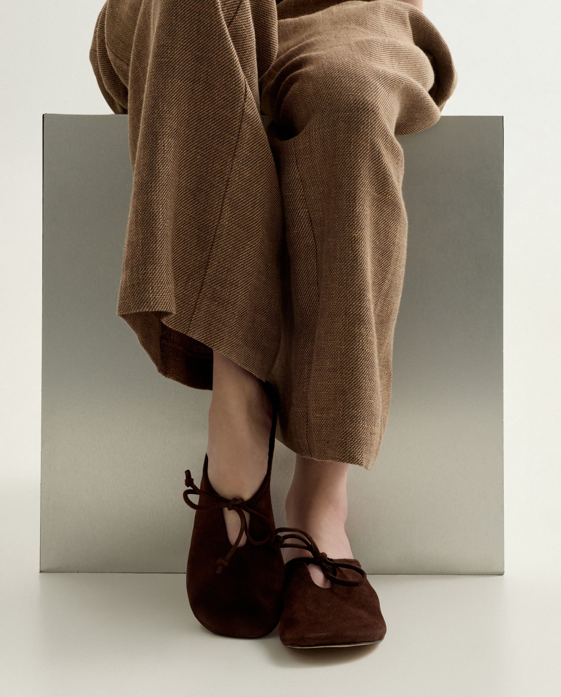 Chinelos de Quarto em Pele Verão Castanho-6