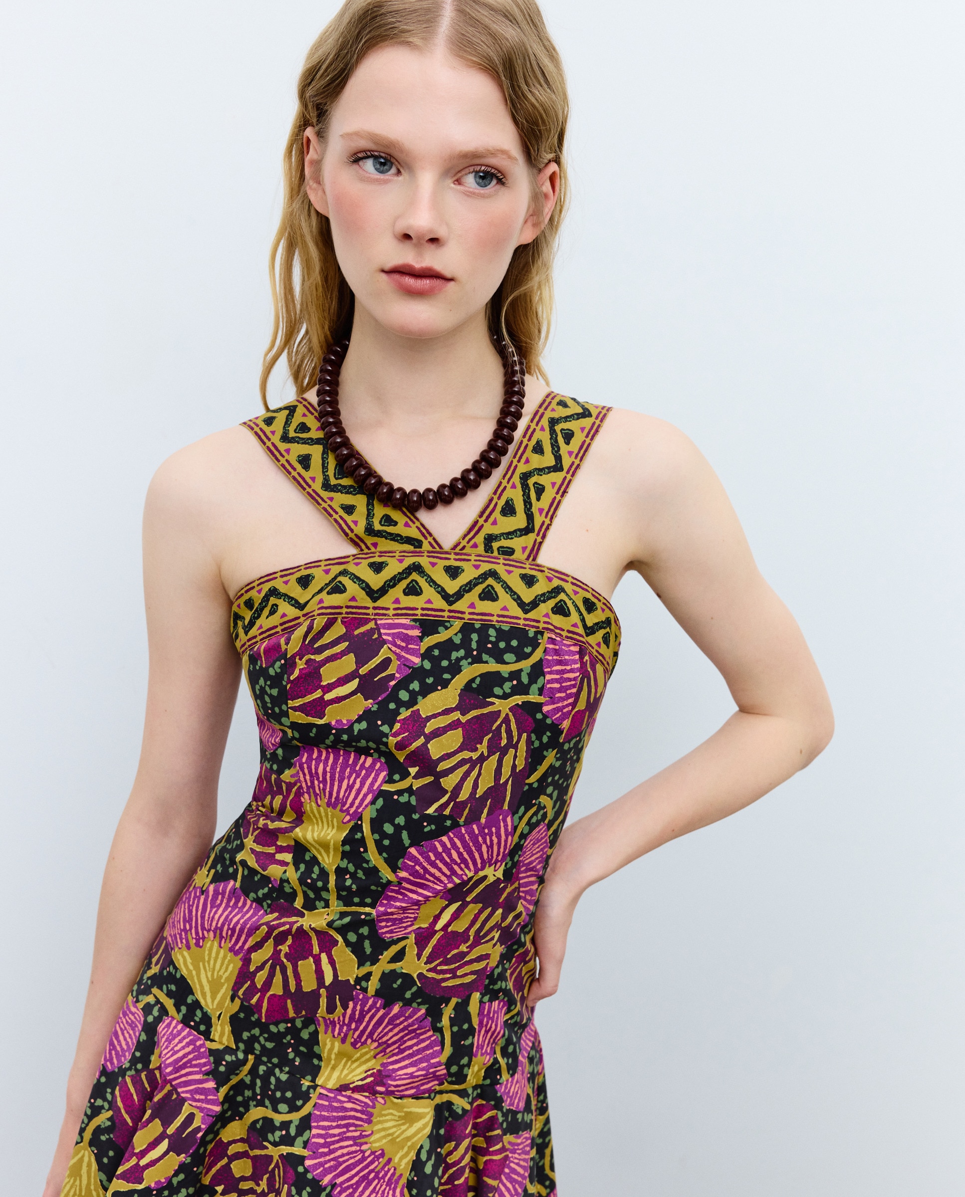 Imagem 0 de Vestido de Alças com Rebordo Decorativo