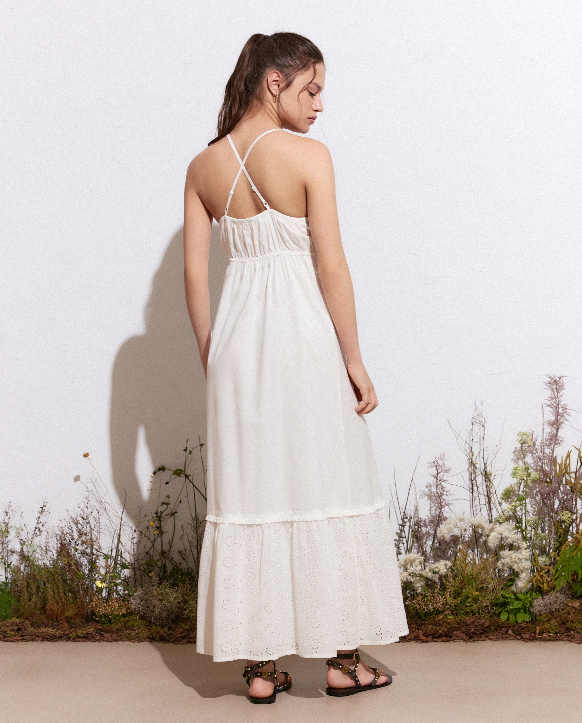 Vestido Comprido com Bordados - Branco Branco-3