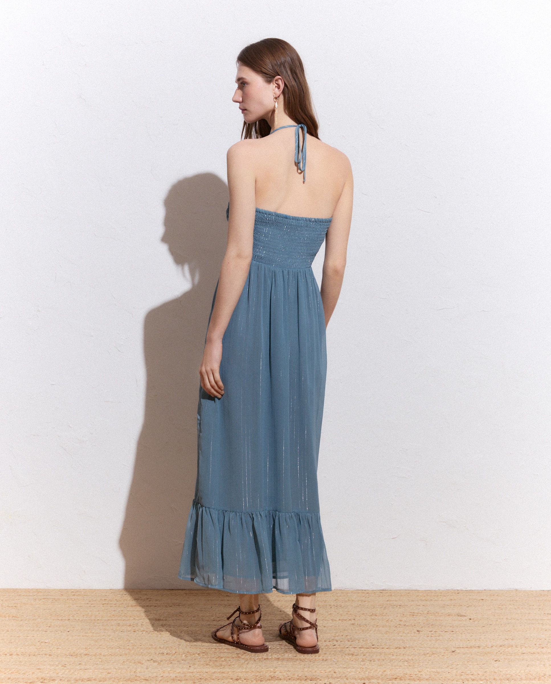 Vestido de Chiffon Halter com Fio Metalizado Esmeralda-3