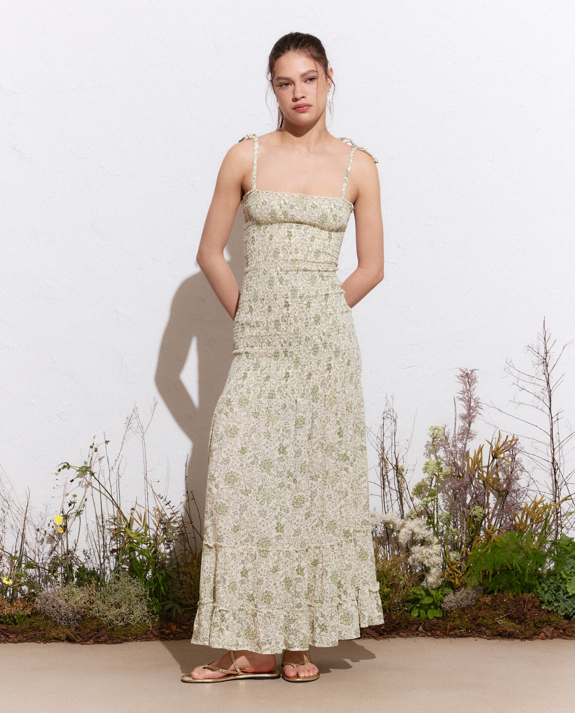 Vestido com Elásticos, Estampado e Laços 520 Caqui-2