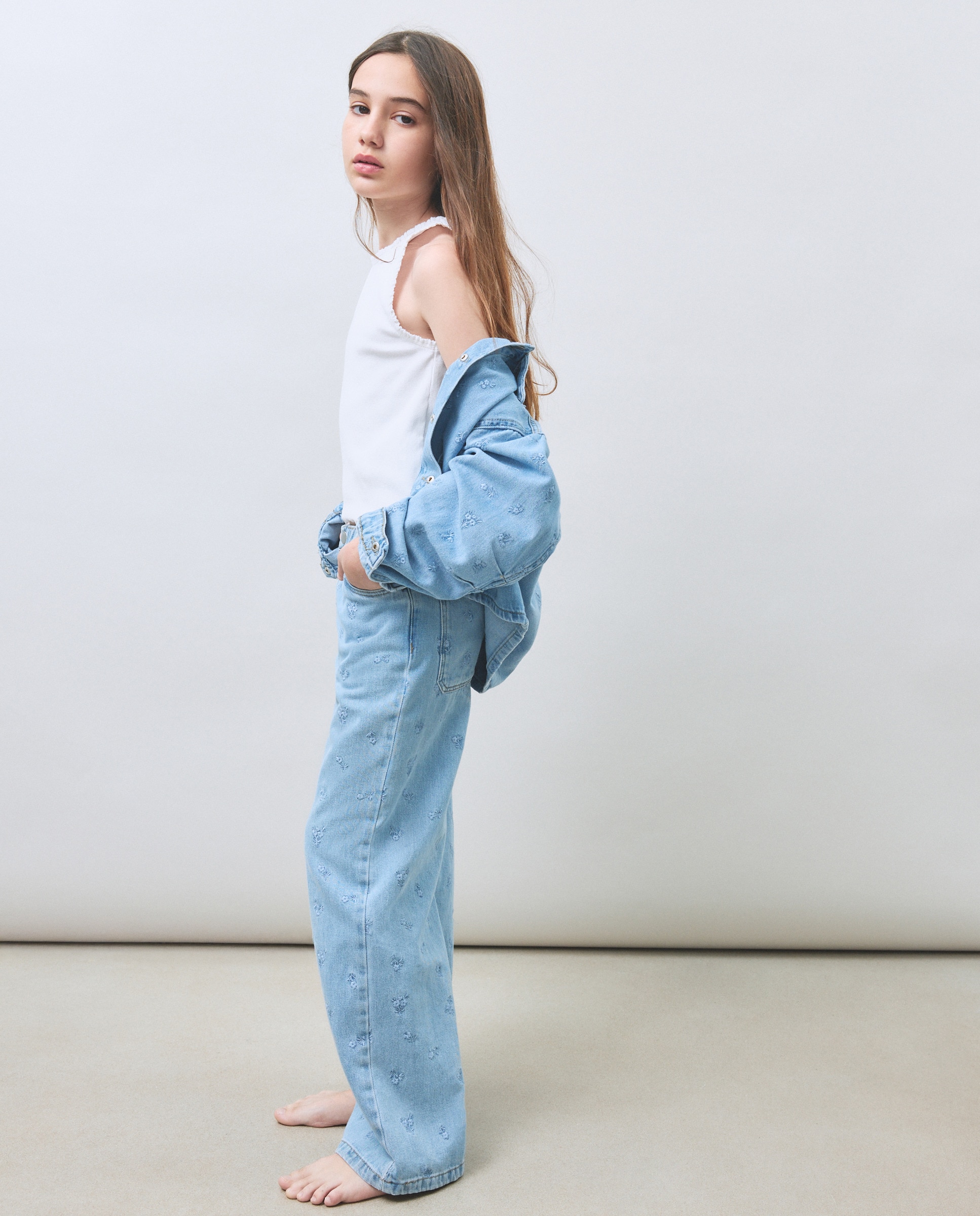Jeans Wide Leg com Fantasia e Bordado Tone to Tone Kids El Corte Inglés Cinzento-4