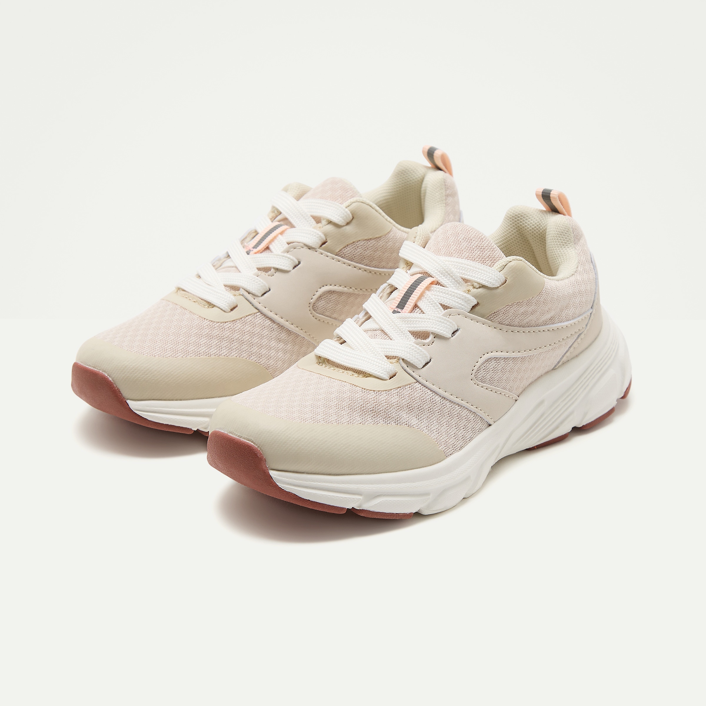 Zapatilla deportiva con cordones de niña Crudo-6
