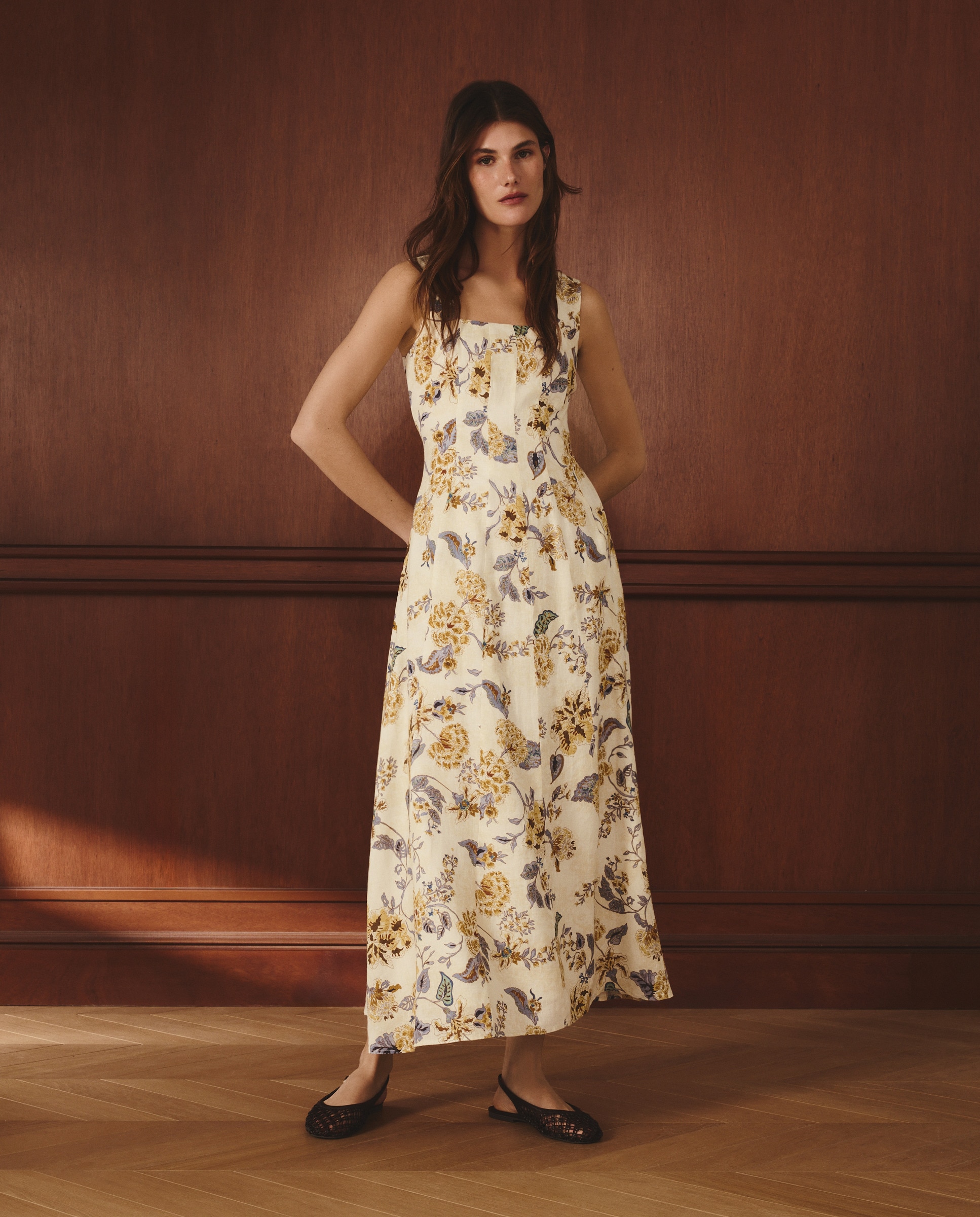 Imagem 0 de Vestido de Linho sem Mangas com Decote Quadrado e Estampado Floral