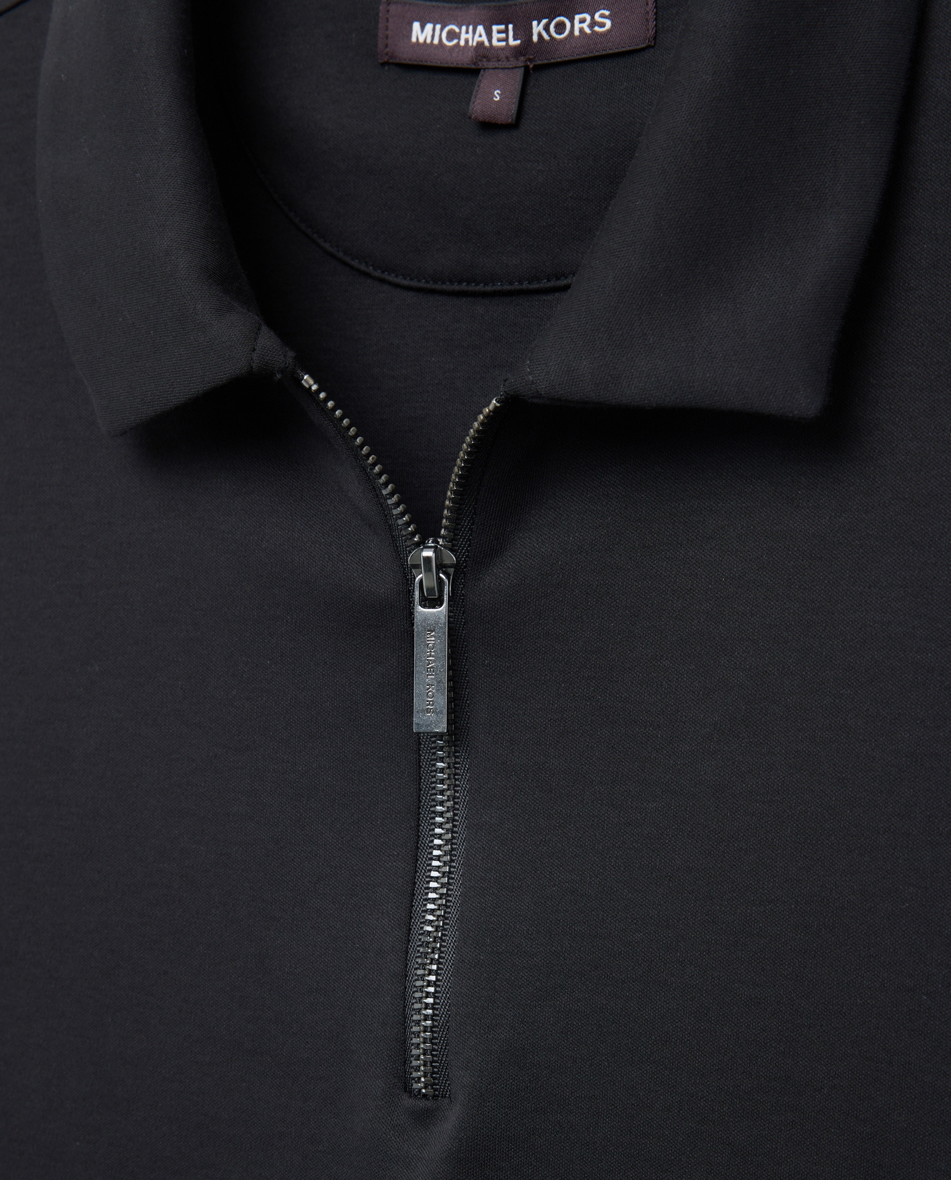 Polo de Manga Comprida em Interlock com Fecho de Correr Preto-6
