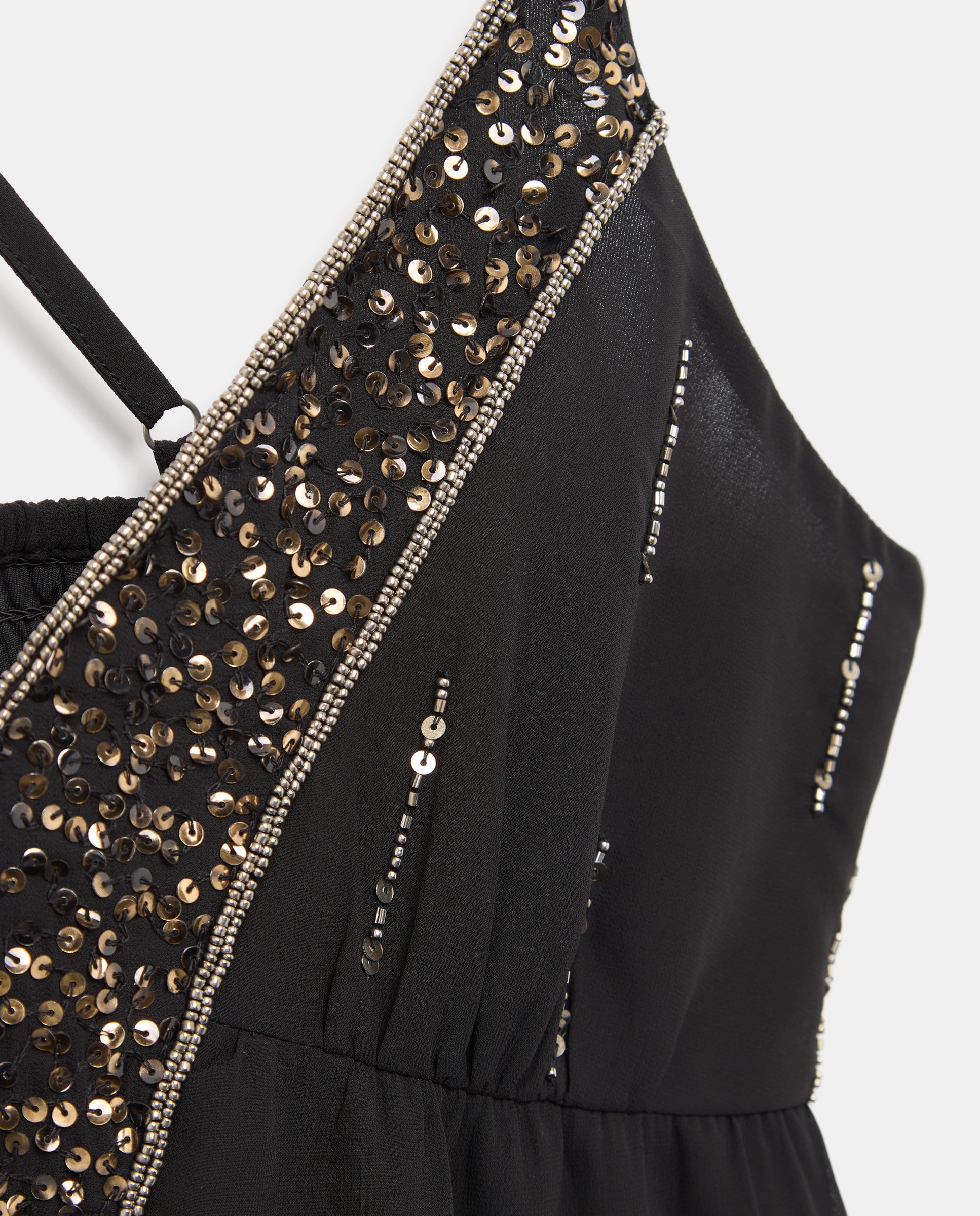 Vestido Curto com Lantejoulas Preto-5