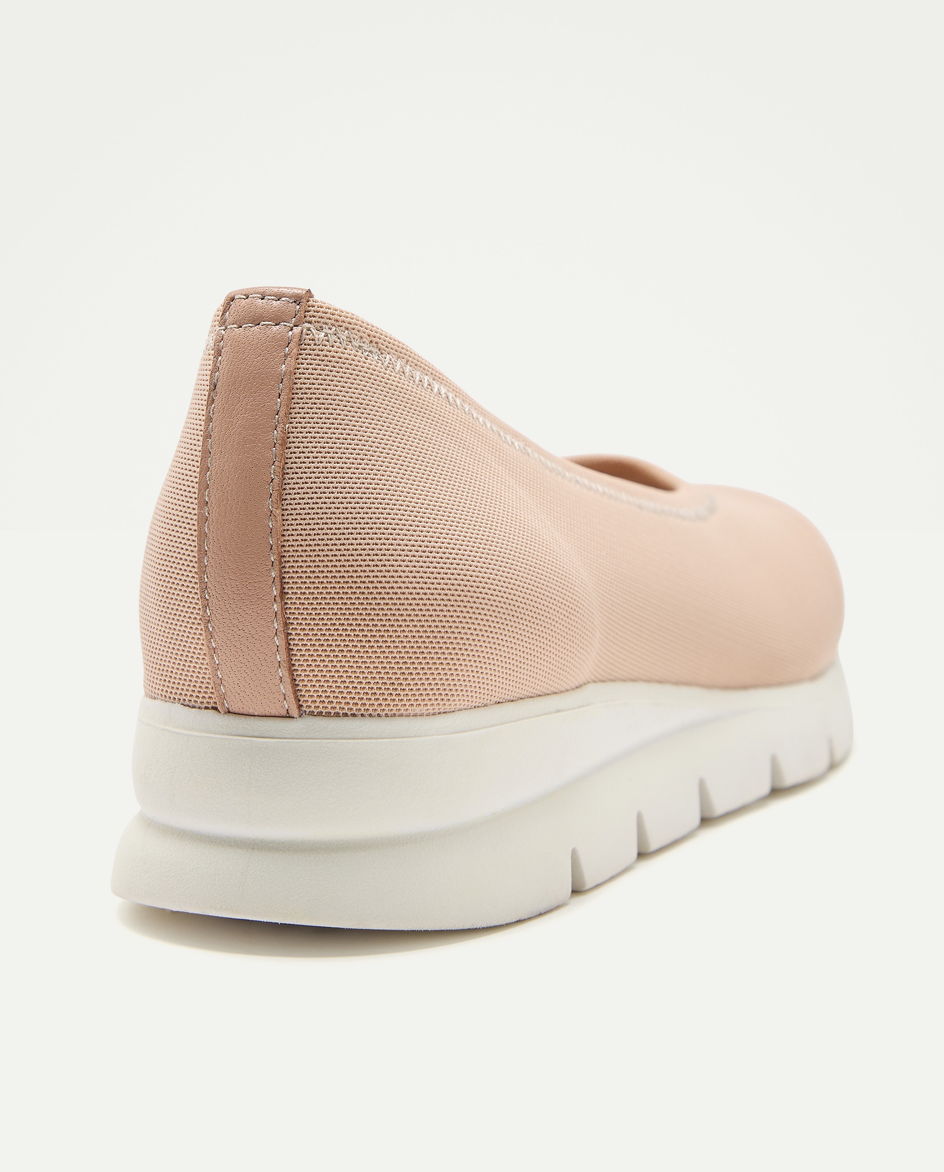 Sapatos Rasos de Licra Bege-3