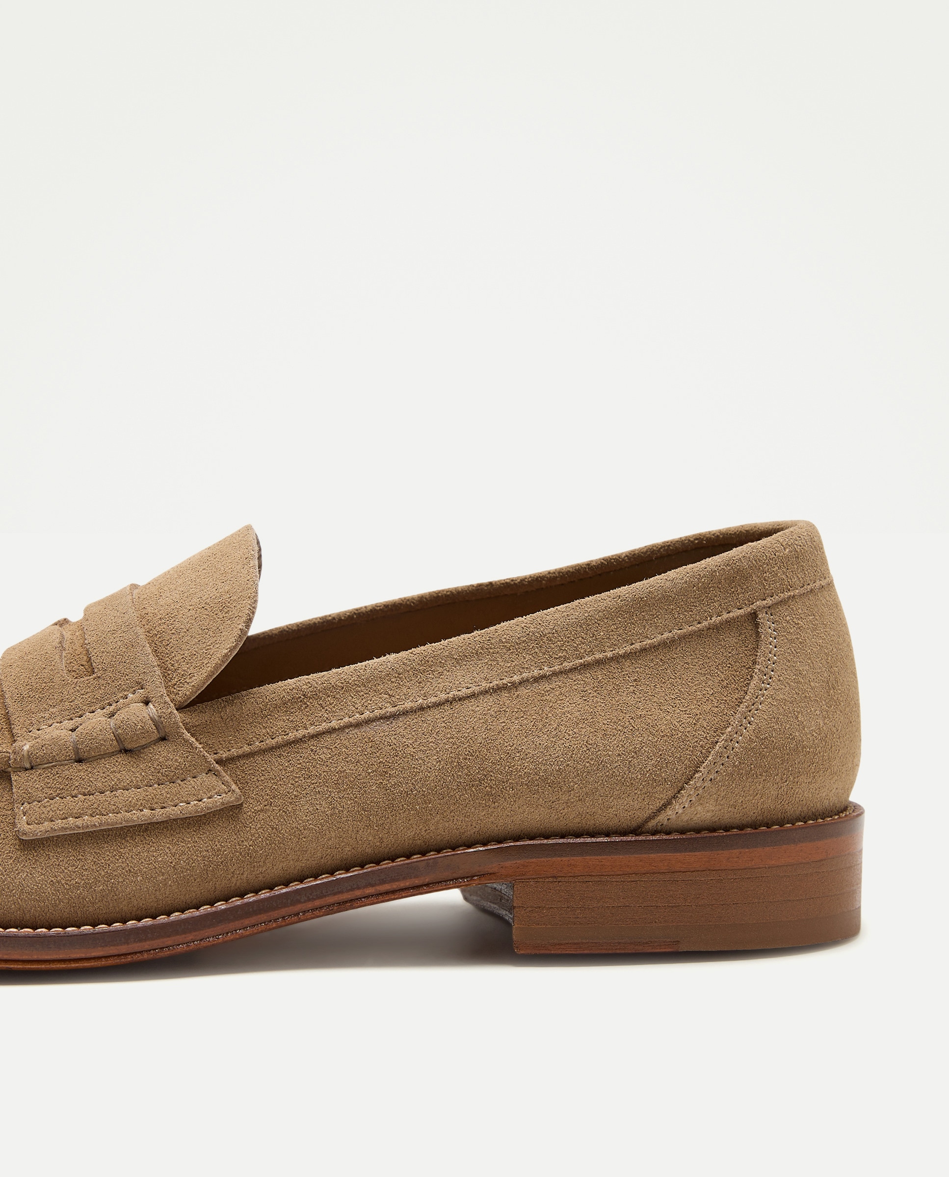 Mocassins em Pele com Sola de Couro Taupe-5