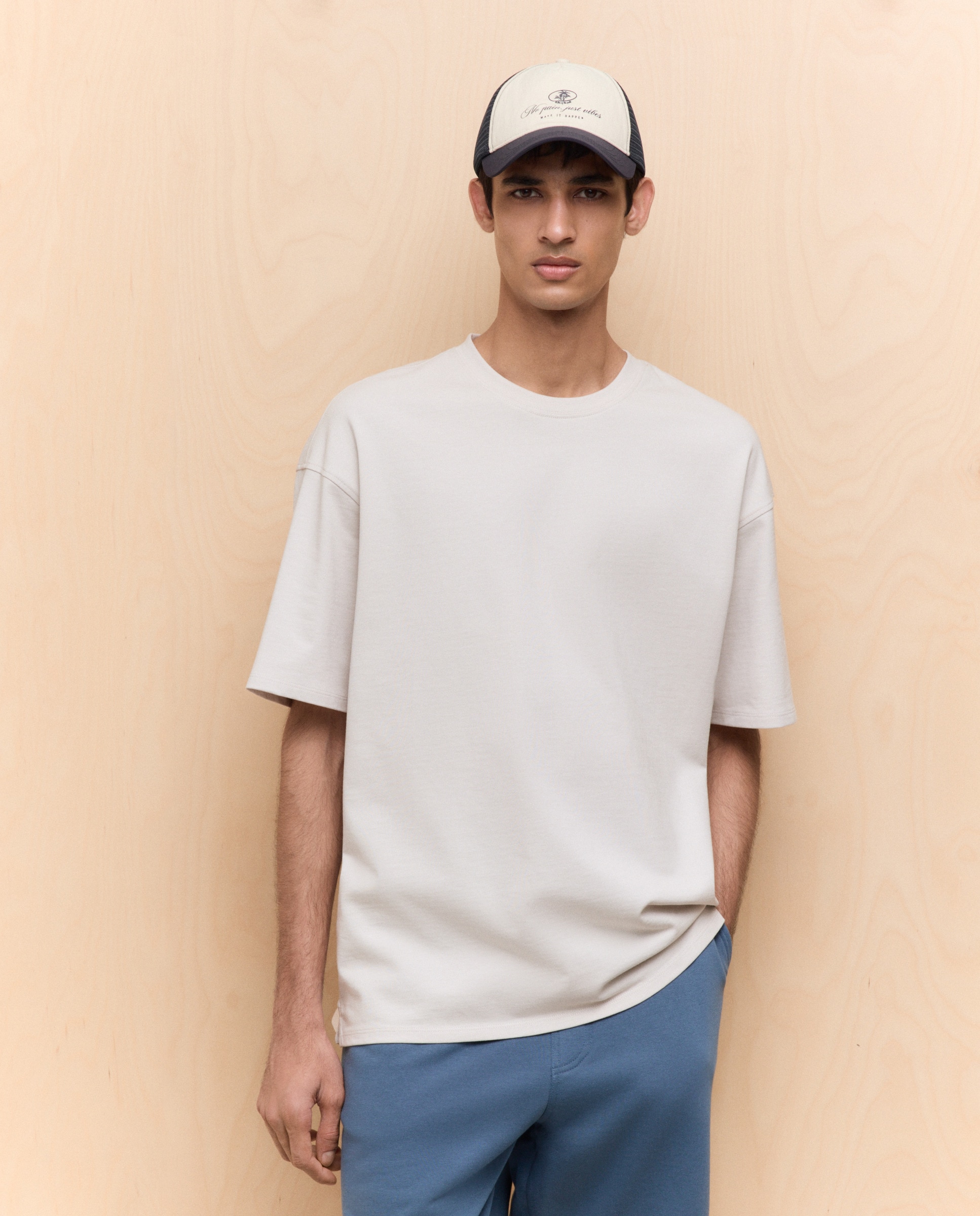Imagem 0 de T-shirt Relaxed Fit com Manga Curta