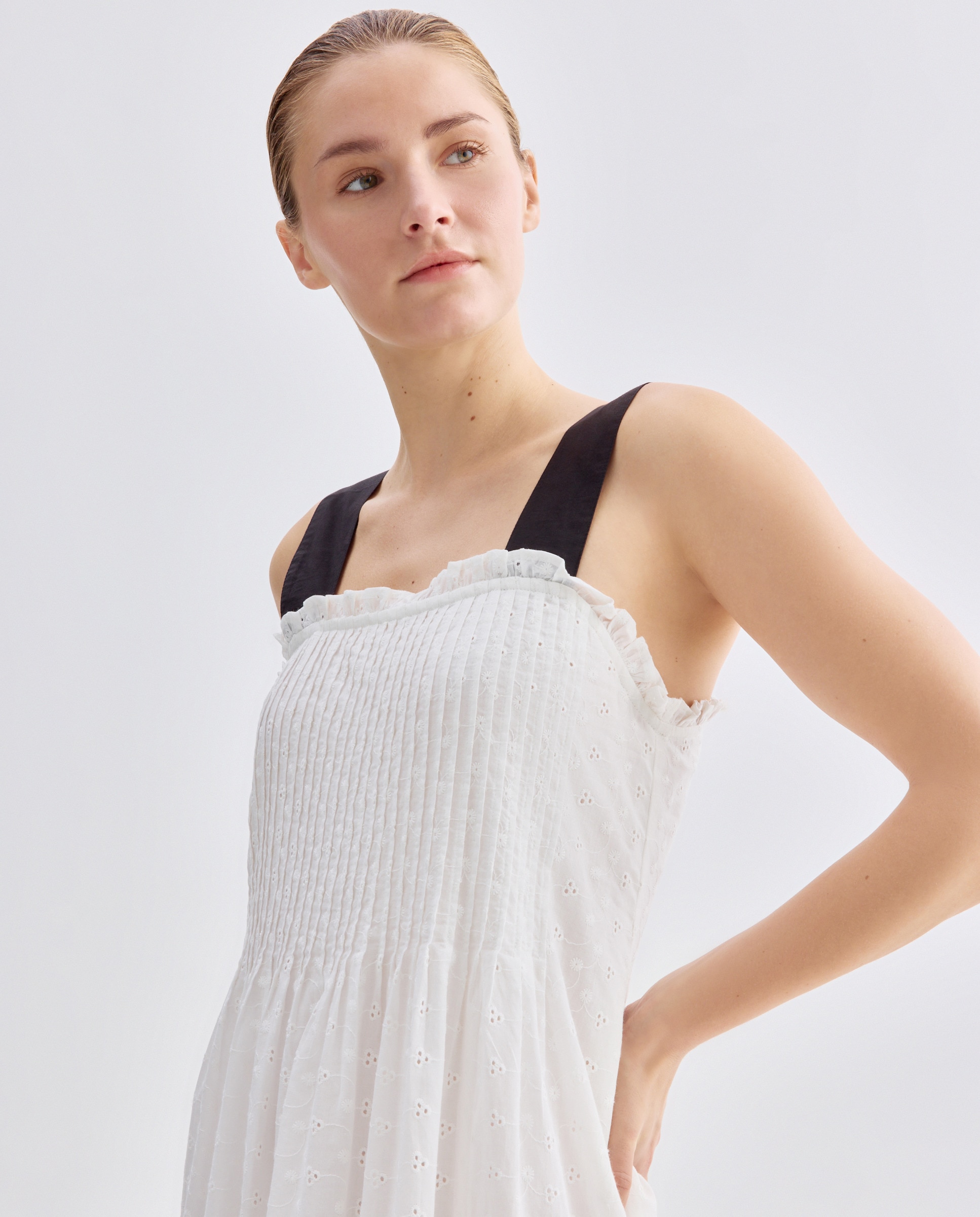 Vestido de mujer bordado con tirantes a contraste Blanco roto-2